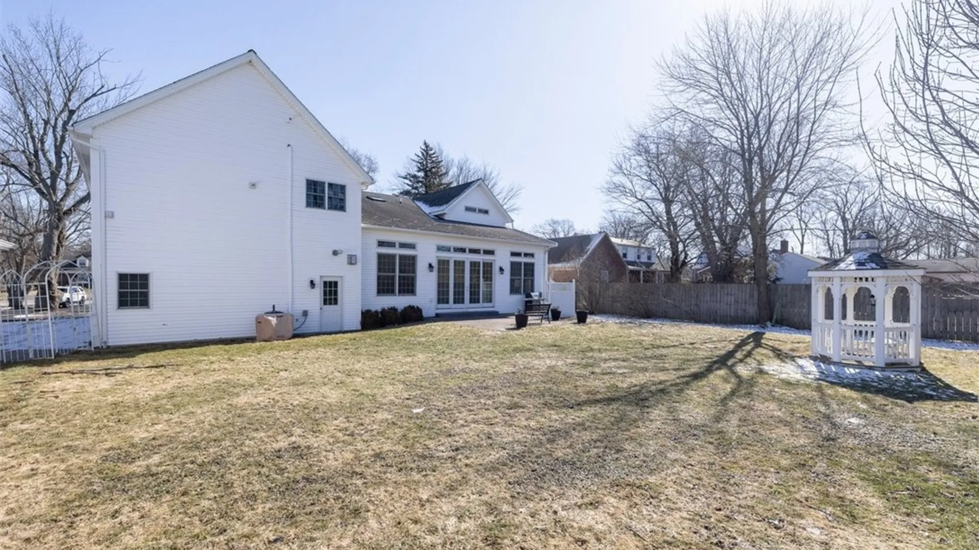 Property at 860 Union Road, West Seneca, NY 14224 6