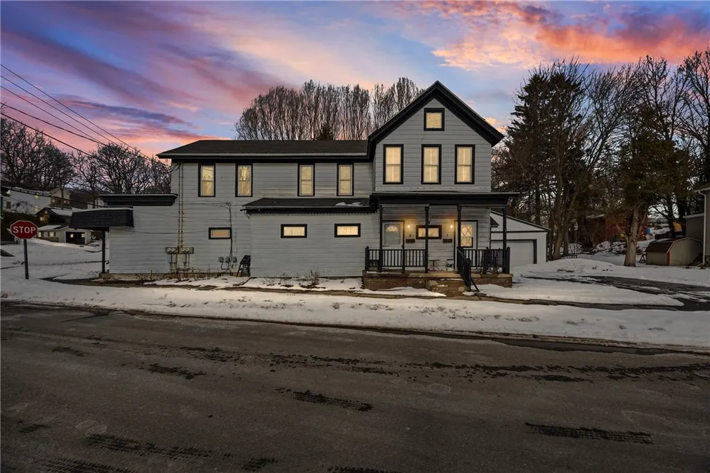 Property at 1 Sisson Street, Lyons, NY 14489