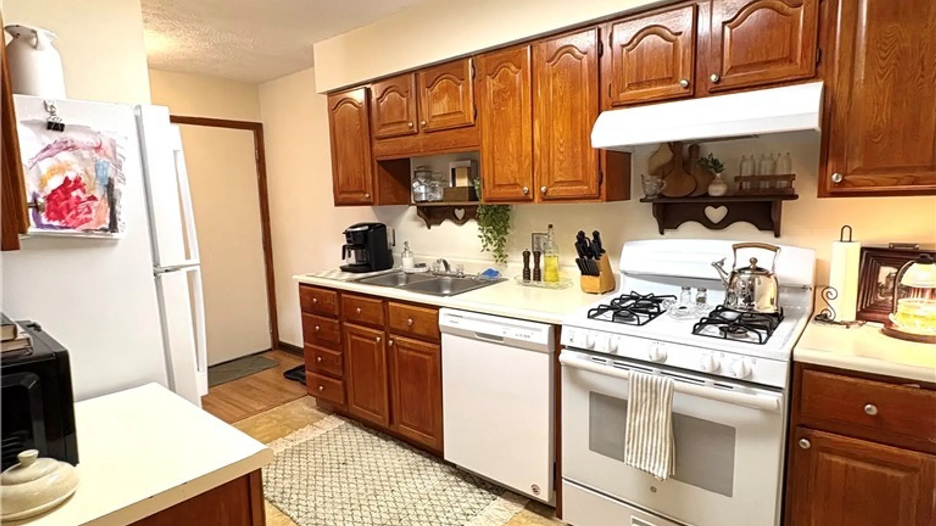 Property at 32 E Genesee Street, Auburn, NY 13021 17