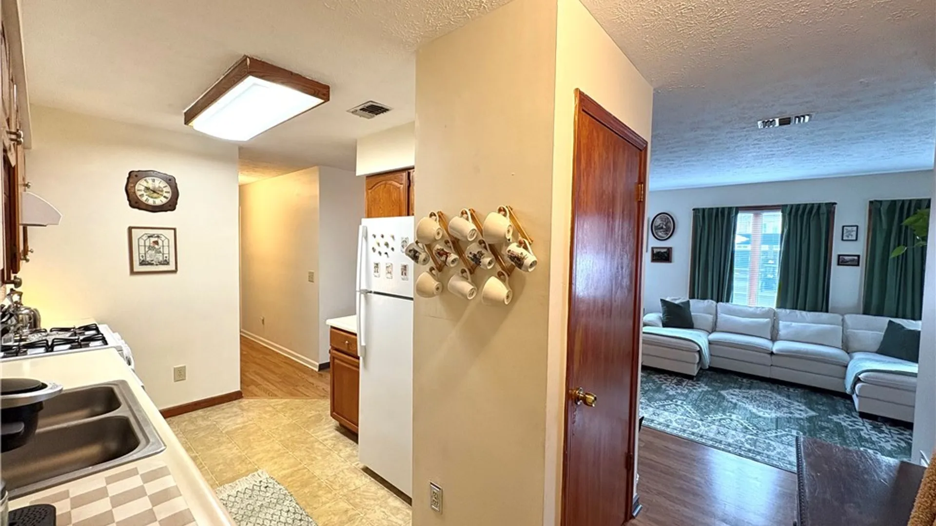 Property at 32 E Genesee Street, Auburn, NY 13021 19
