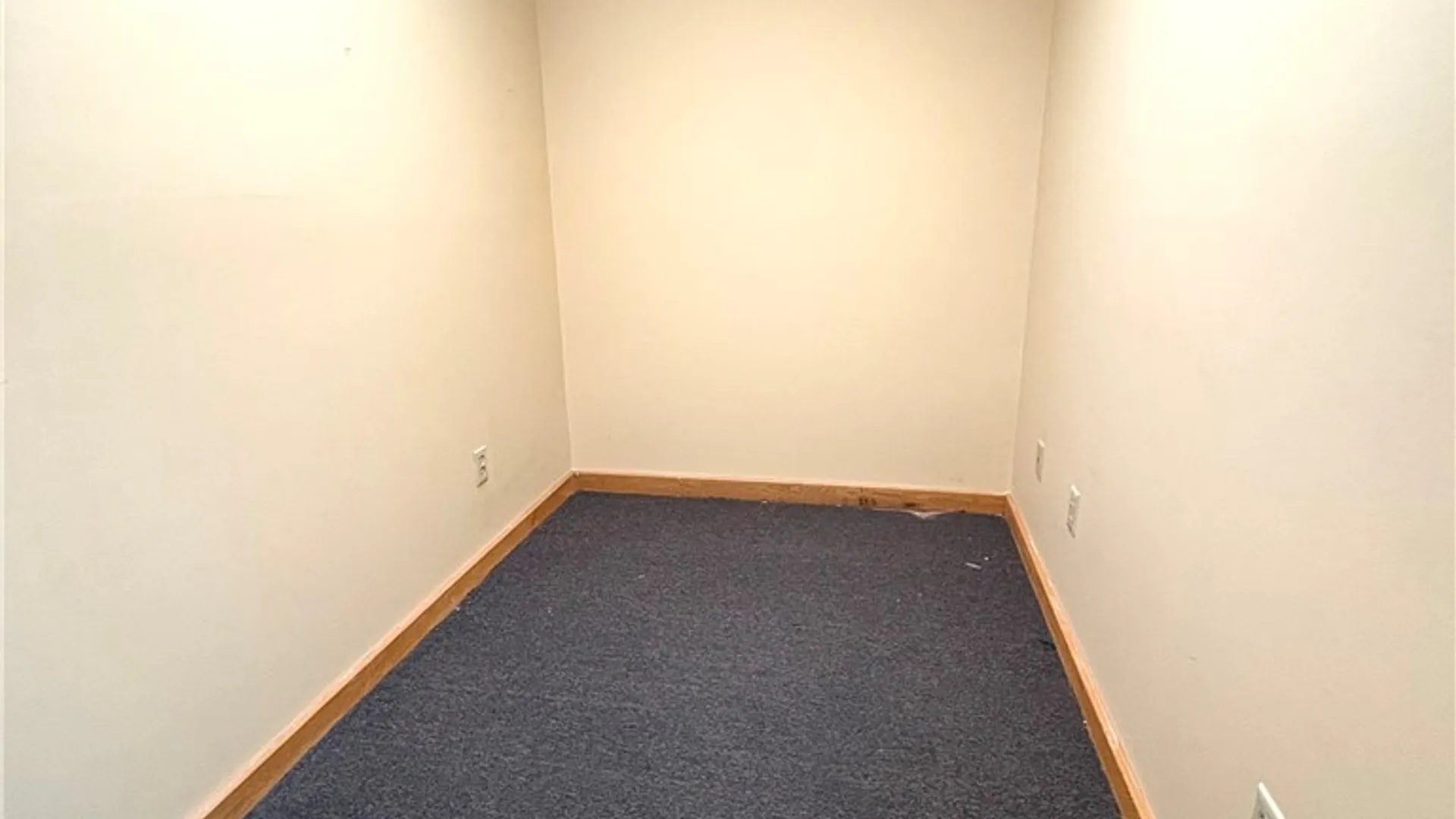Property at 32 E Genesee Street, Auburn, NY 13021 41