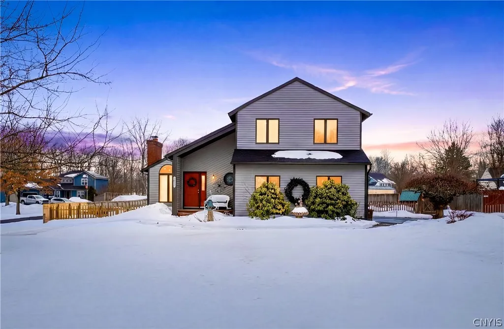 Property at 3291 Greenleafe Dr, Lysander, NY 13135