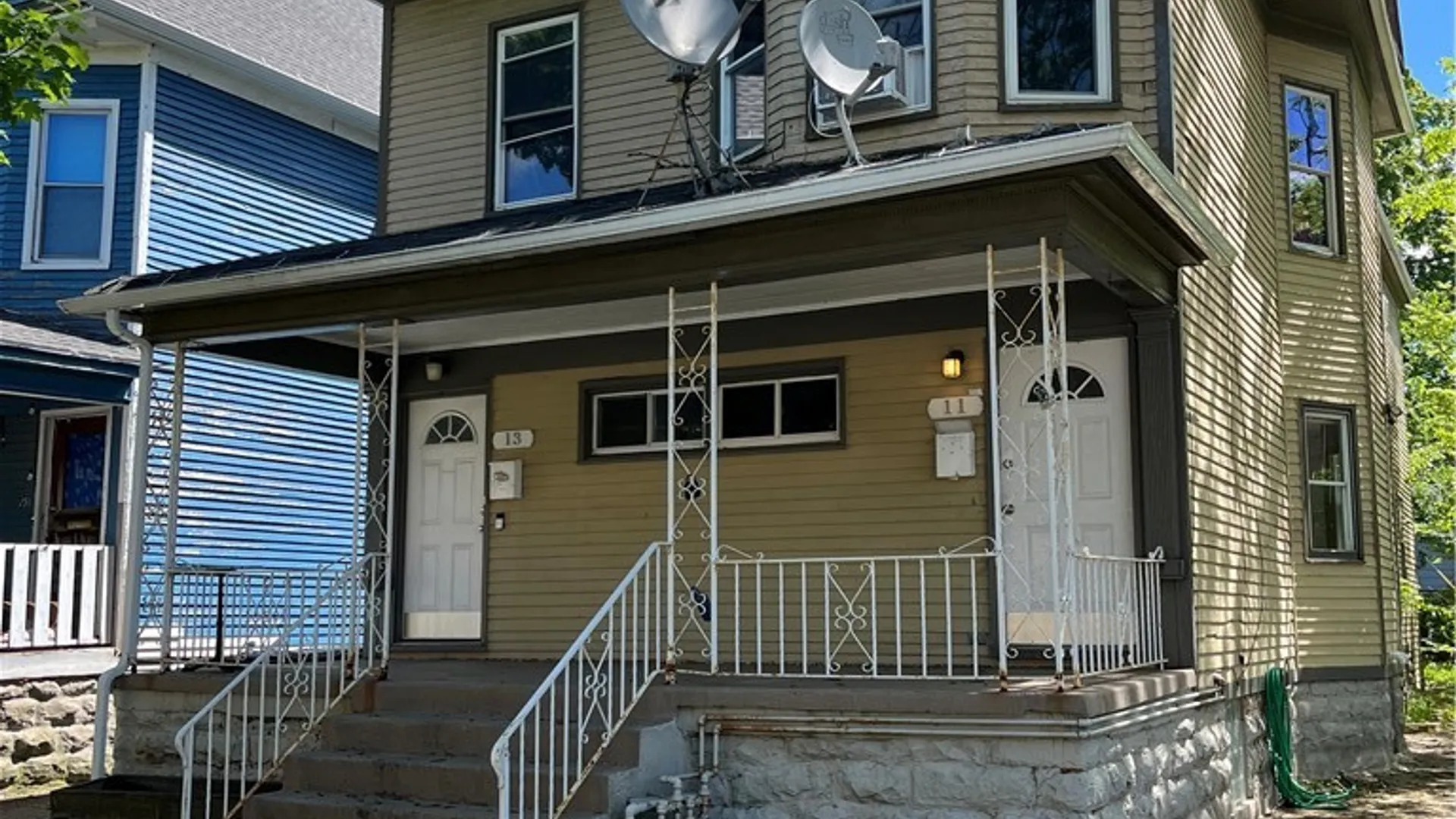 Property at 11 Hoyt Street, Buffalo, NY 14213 2