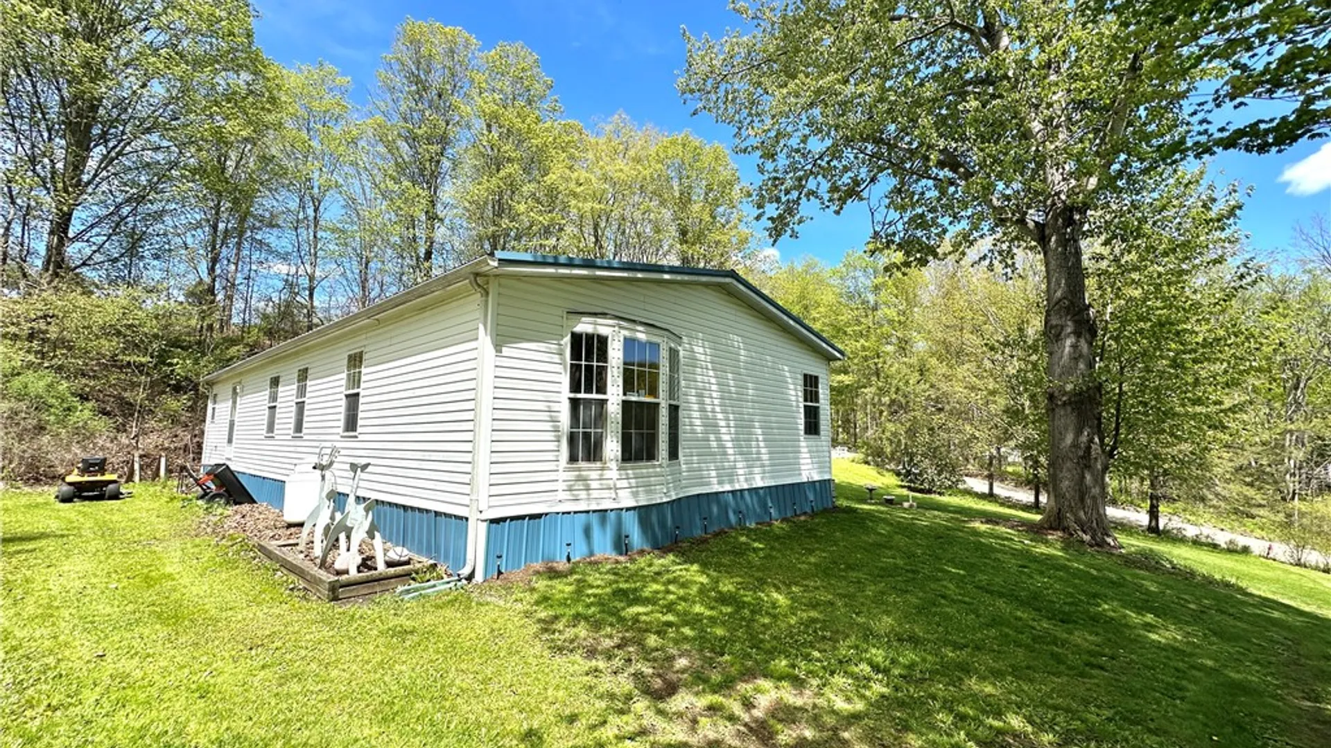 Property at 11535 Black Lock Road, Prattsburgh, NY 14512 4