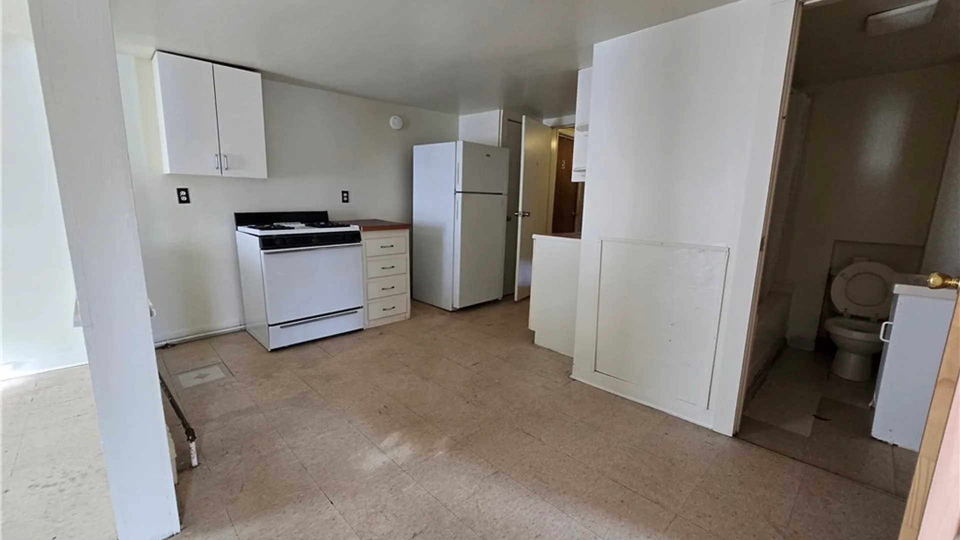 Property at 130 E Elisha Street, Waterloo, NY 13165 4