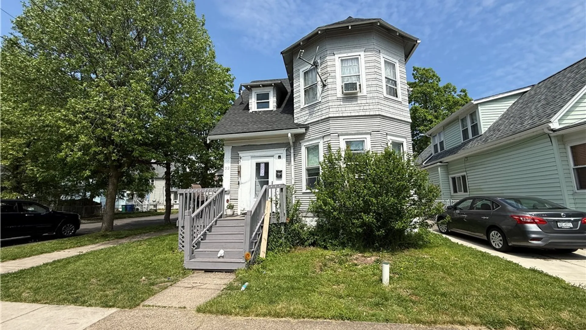 Property at 32 Wyandotte Avenue, Buffalo, NY 14207 2