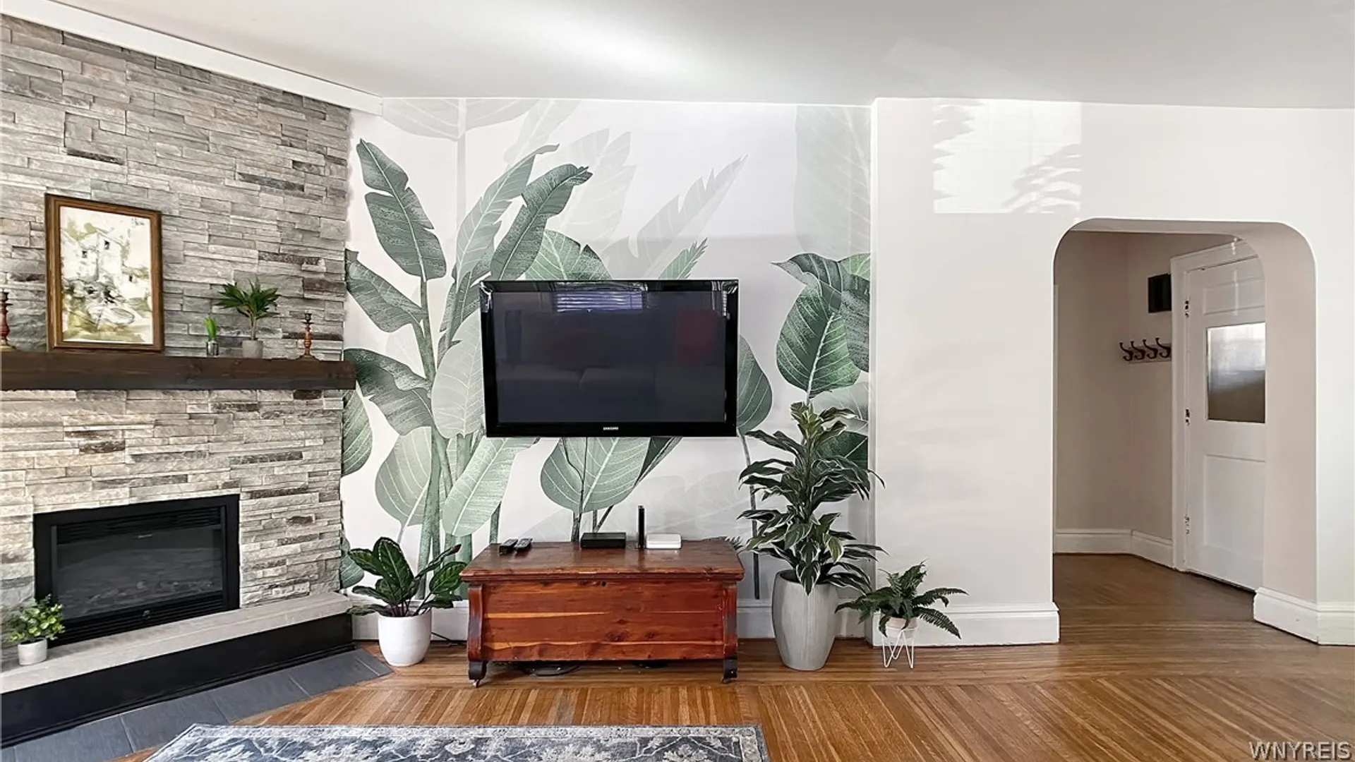 Property at 836 Richmond Avenue, Buffalo, NY 14222 5