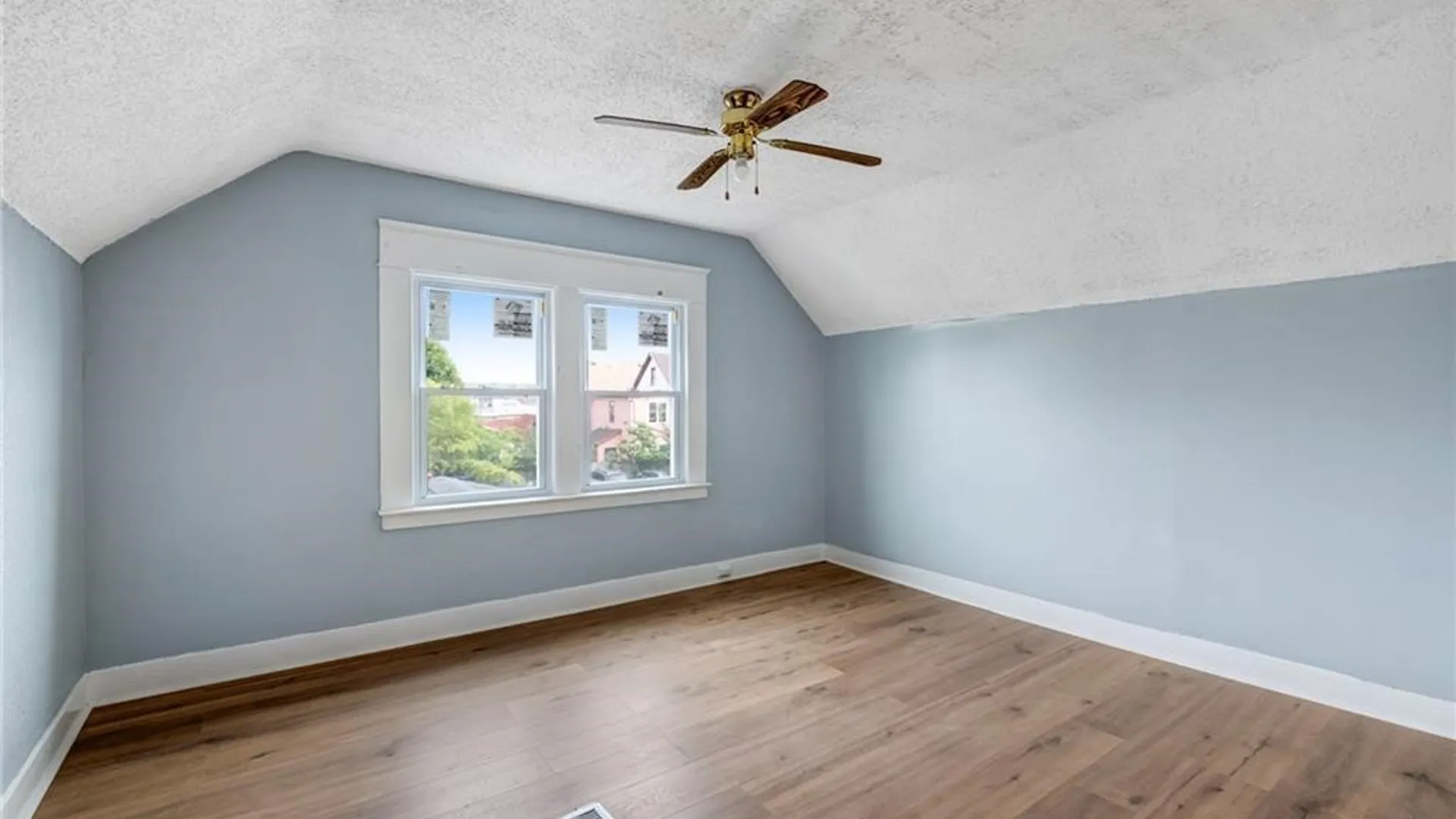 Property at 307 Berkshire Avenue, Buffalo, NY 14215 20
