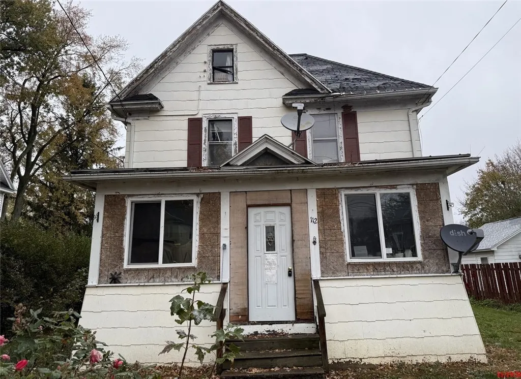 Property at 112 W Main Street, Manchester, NY 14548