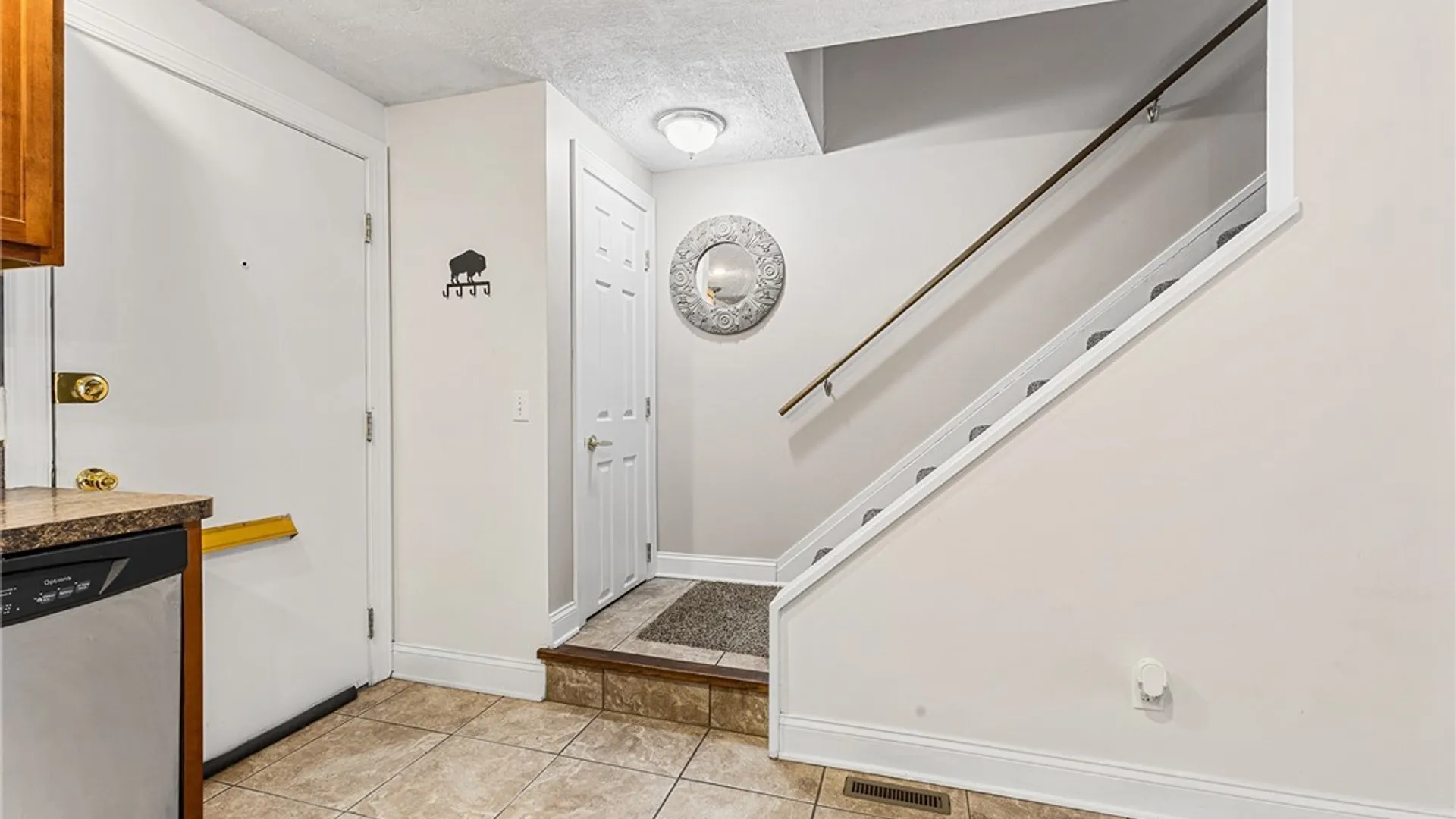 Property at 216 Summer Street, Buffalo, NY 14222 13