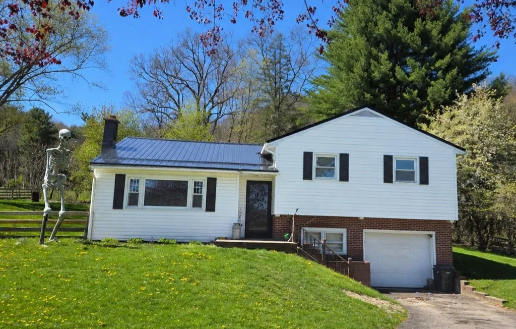 Property at 1435 State Route 17c, Barton, NY 13734