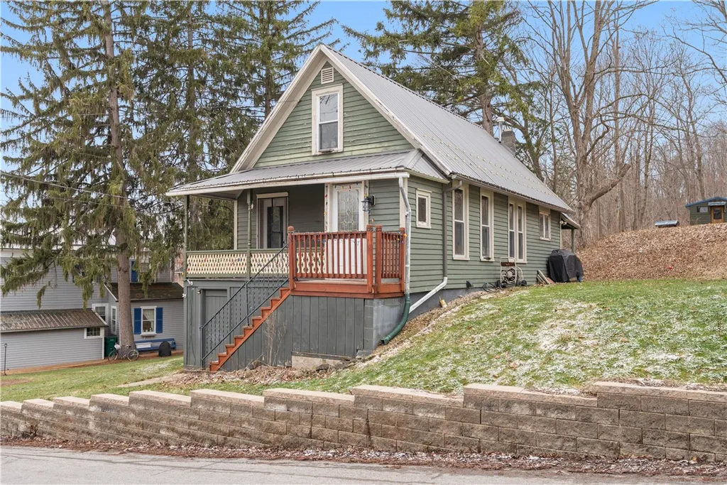 Property at 3 Tower Road, Middlebury, NY 14591