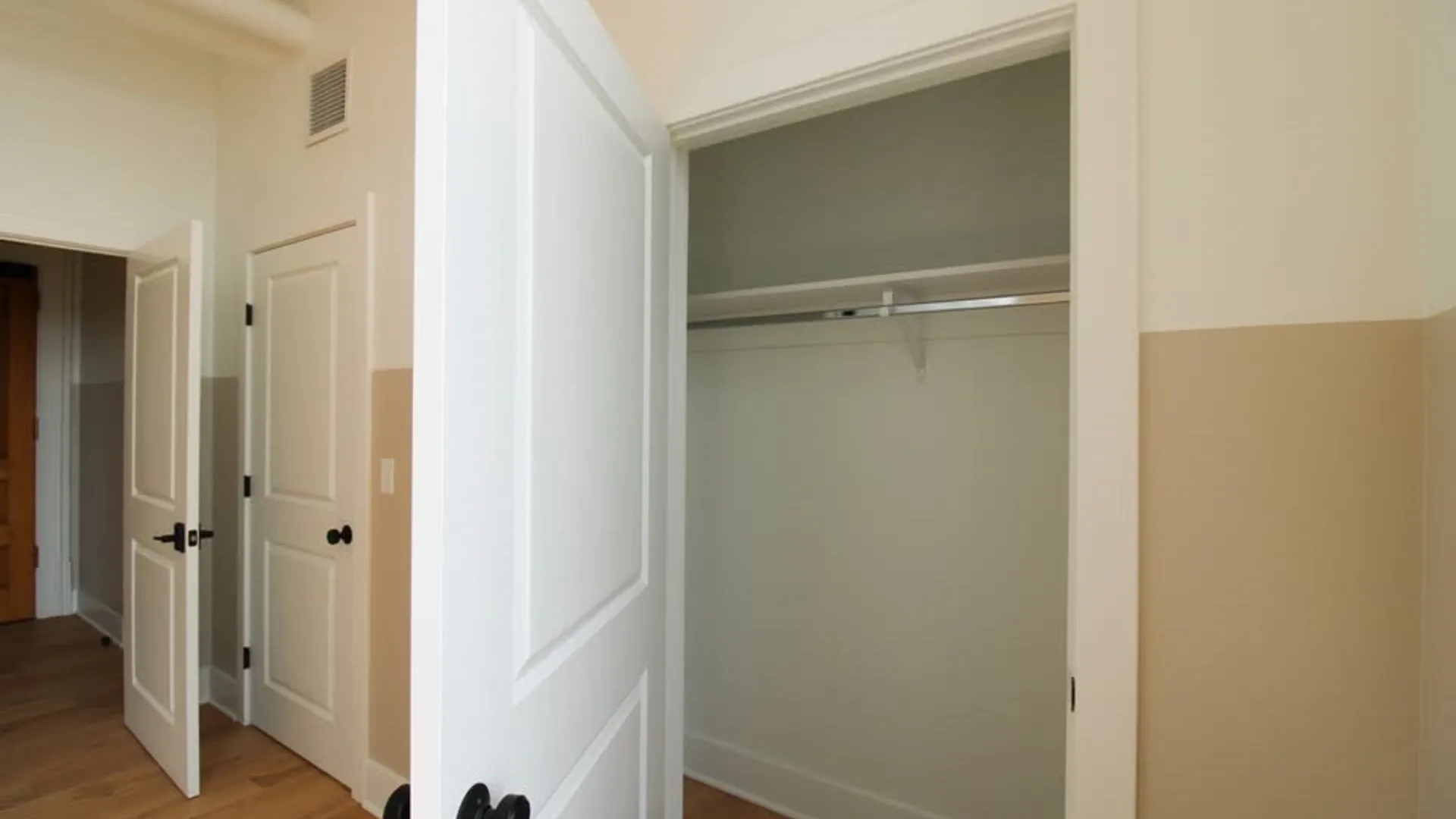 Property at 30 W Broad Street, Rochester, NY 14609 15