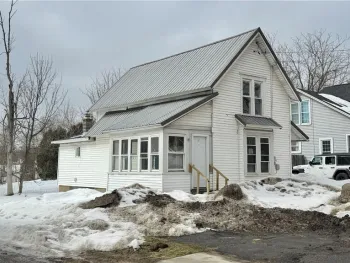 Property at 377 Main Street, Schroeppel, NY 13135