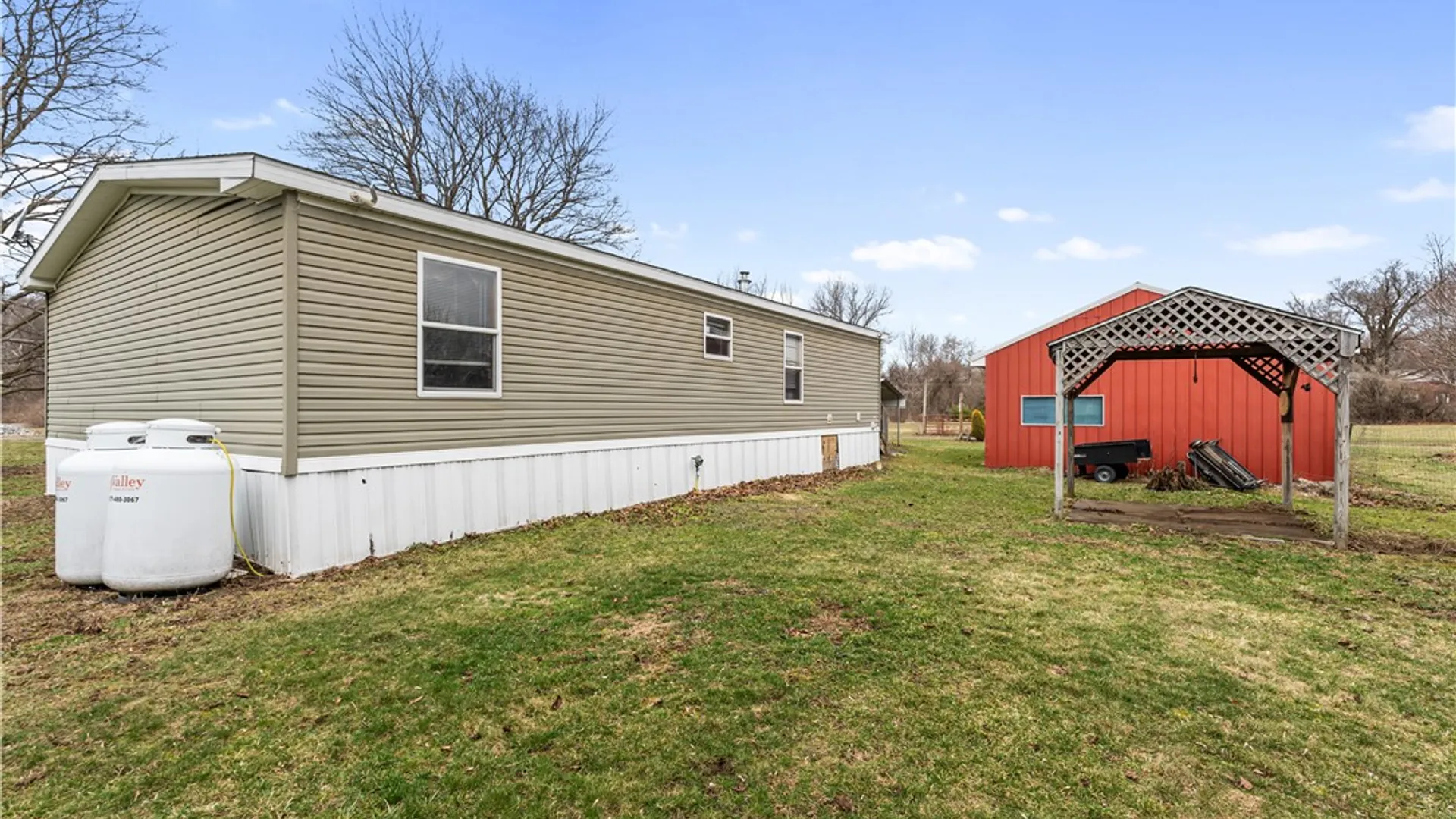 Property at 11860 2nd Avenue Extension, Wayland, NY 14572 4