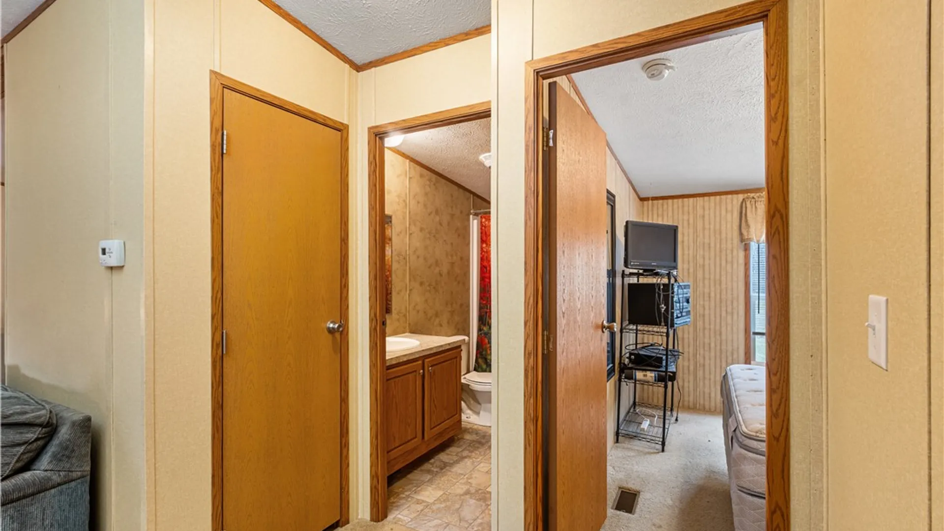 Property at 11860 2nd Avenue Extension, Wayland, NY 14572 9