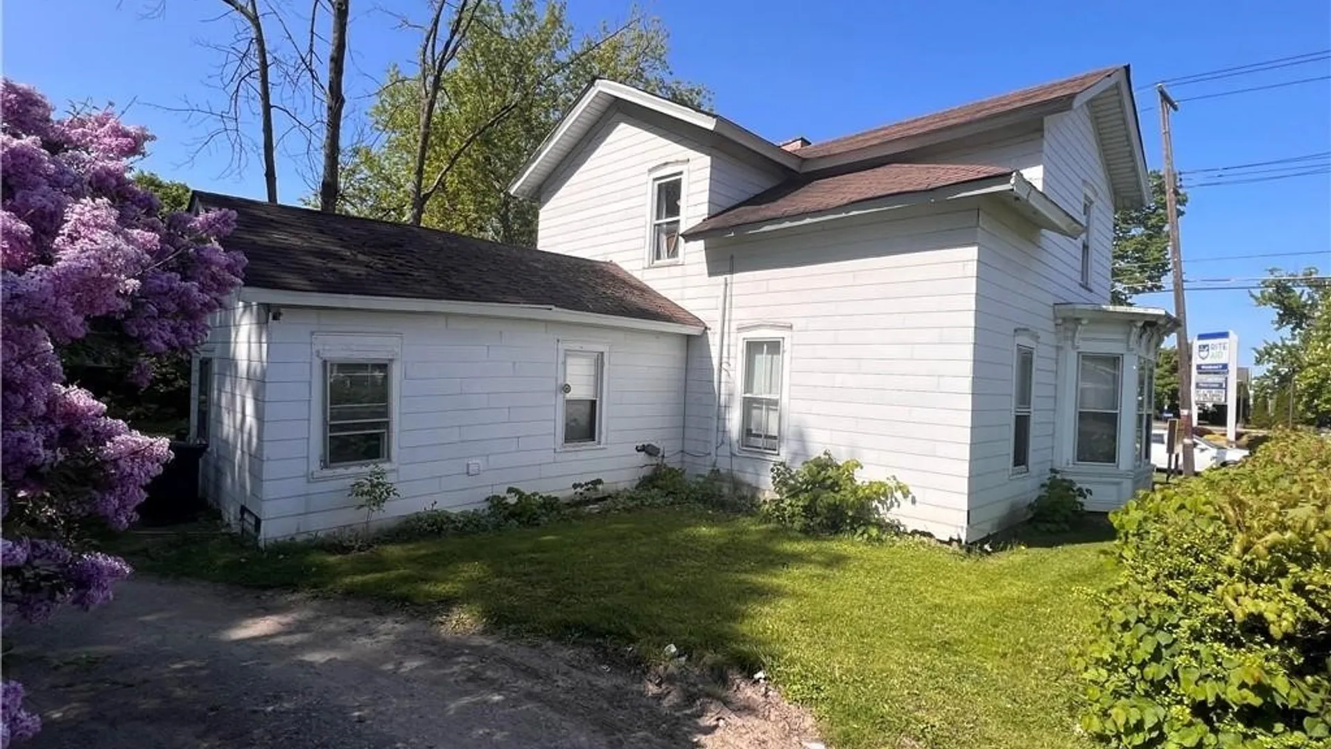 Property at 110 S Transit Street, Lockport City, NY 14094 3