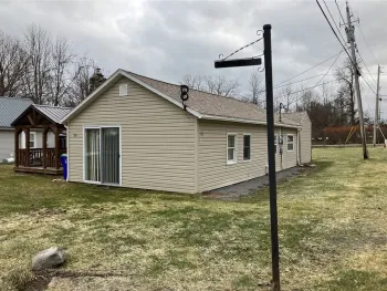 Property at 935 Vinecliff Street, Carlton, NY 14571