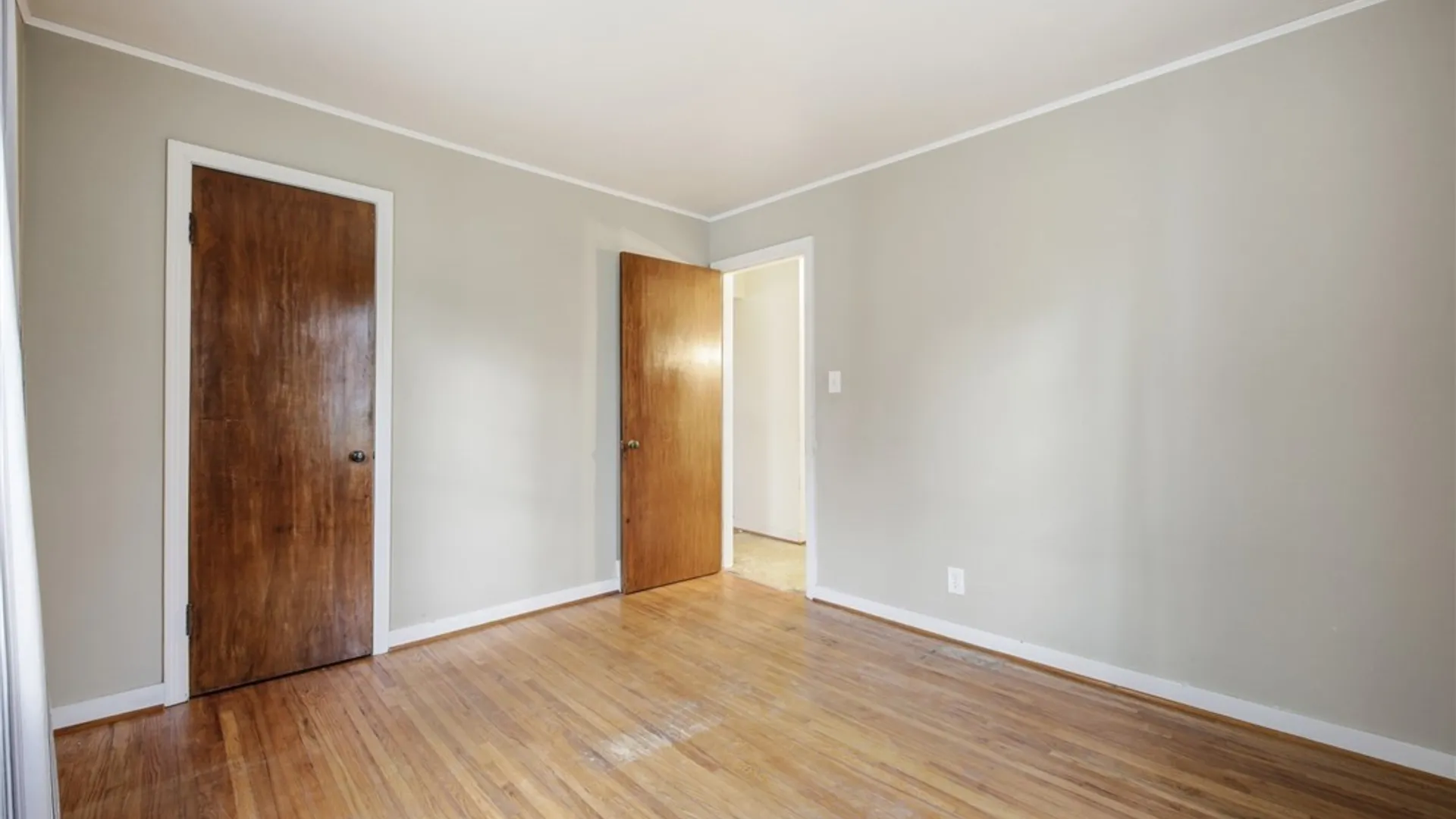 Property at 48 Century Drive, West Seneca, NY 14224 16