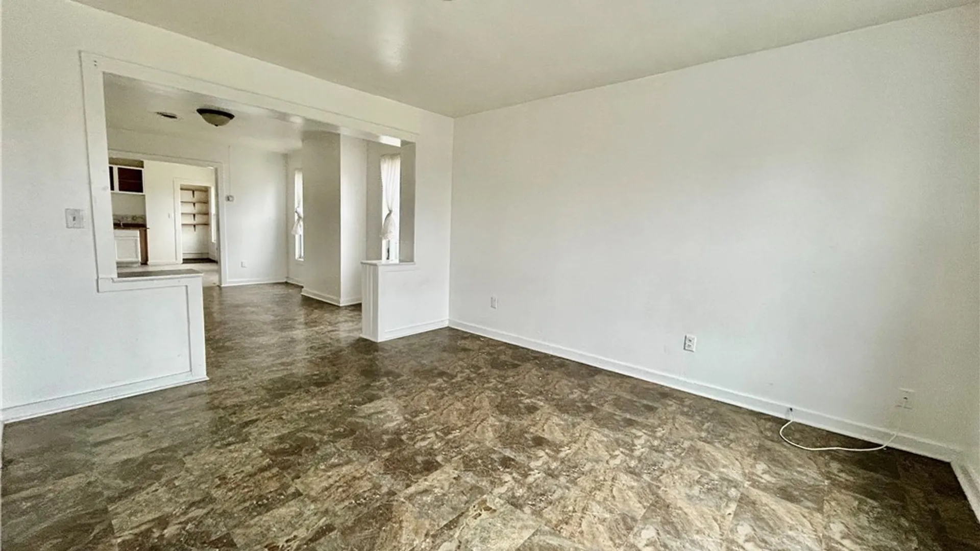 Property at 186 Smith Street, Buffalo, NY 14210 11