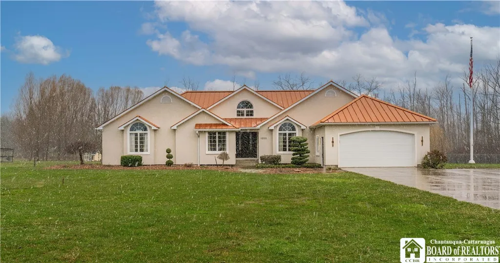 Property at 12121 Bennett State Road, Hanover, NY 14136