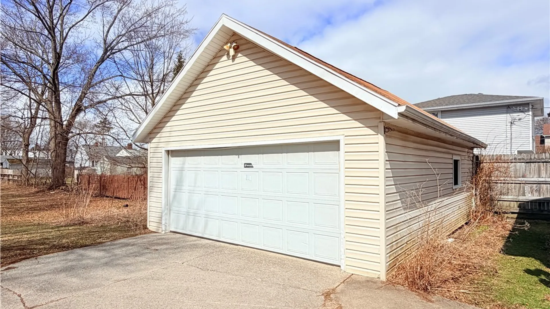 Property at 158 Lake Street, Hamburg, NY 14075 30