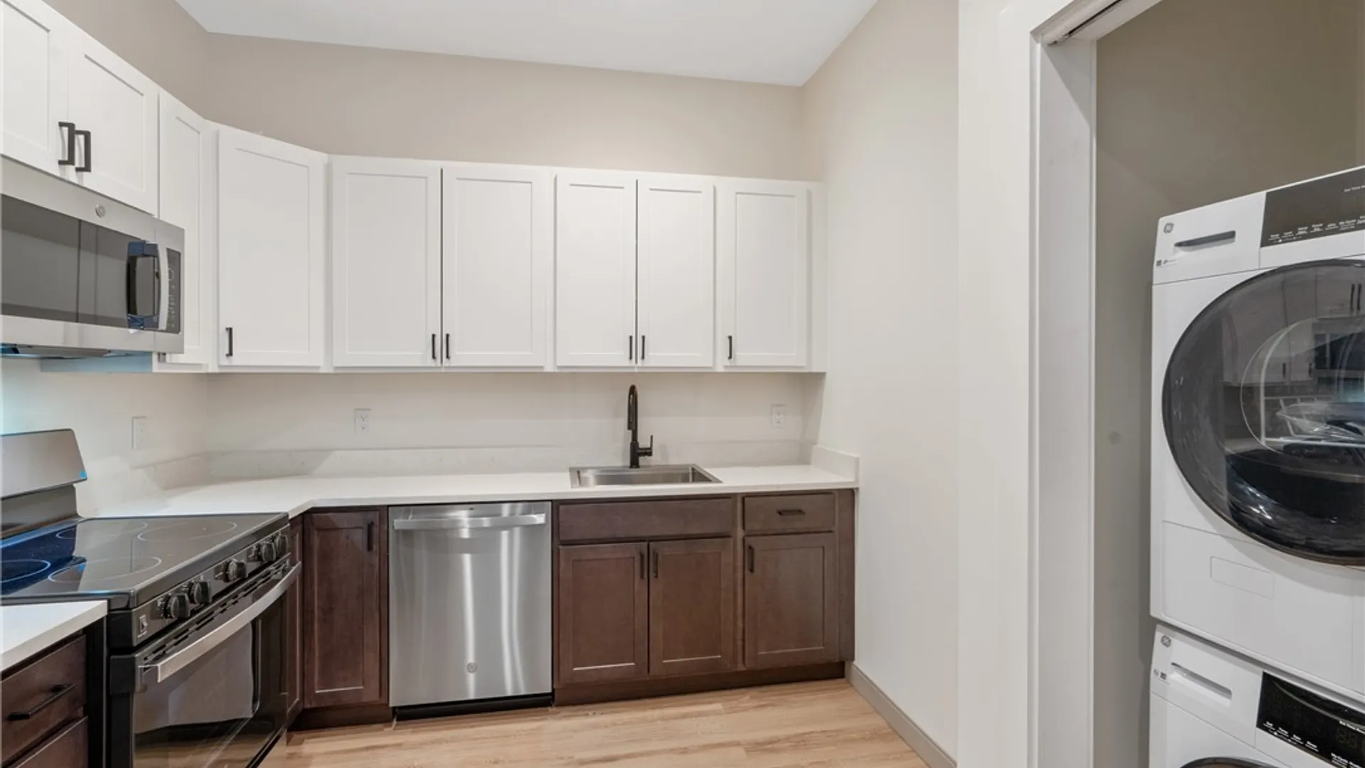 Property at 1117 W Fayette Street, Syracuse, NY 13204 8