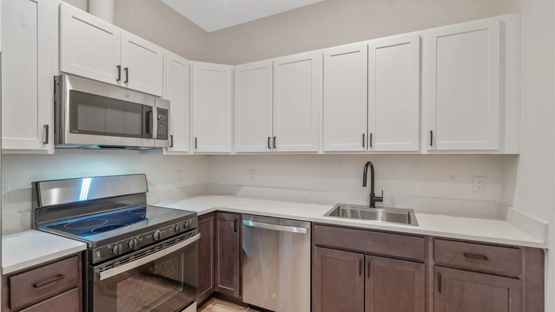 Property at 1117 W Fayette Street, Syracuse, NY 13204 9