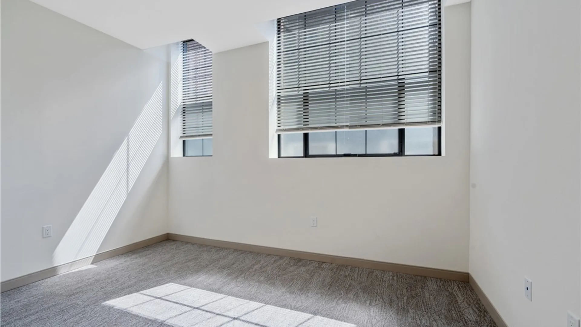Property at 1117 W Fayette Street, Syracuse, NY 13204 14