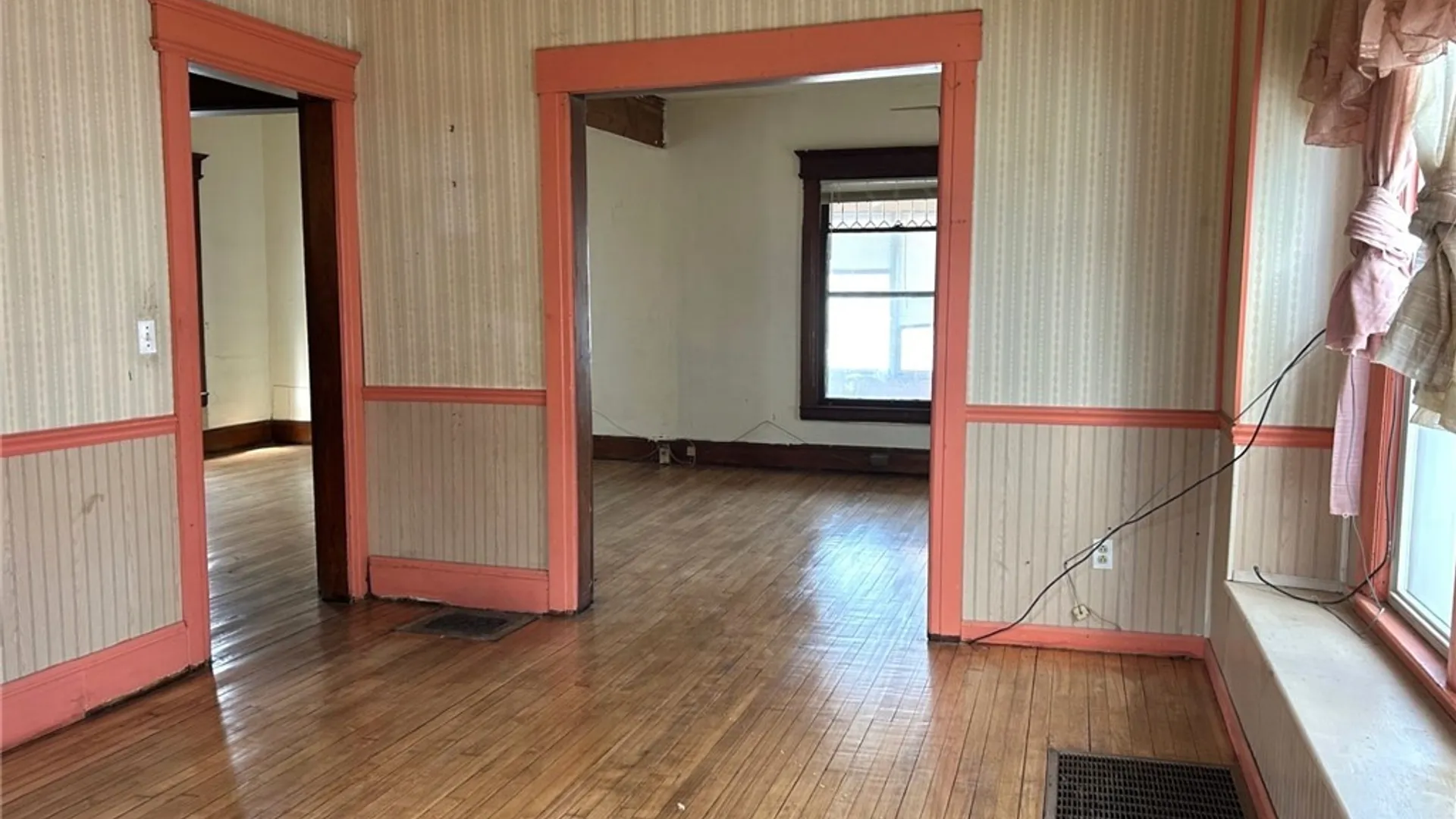 Property at 112 E Matson Avenue, Syracuse, NY 13205 5
