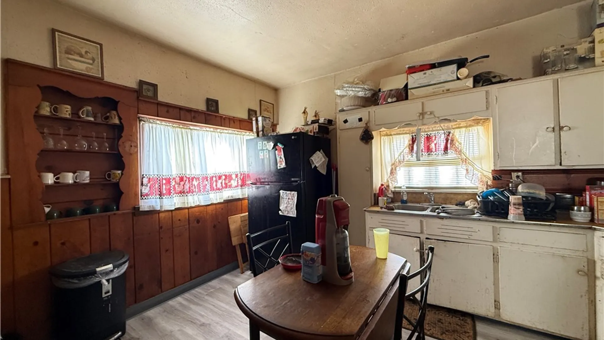 Property at 27 Lang Avenue, Buffalo, NY 14215 5