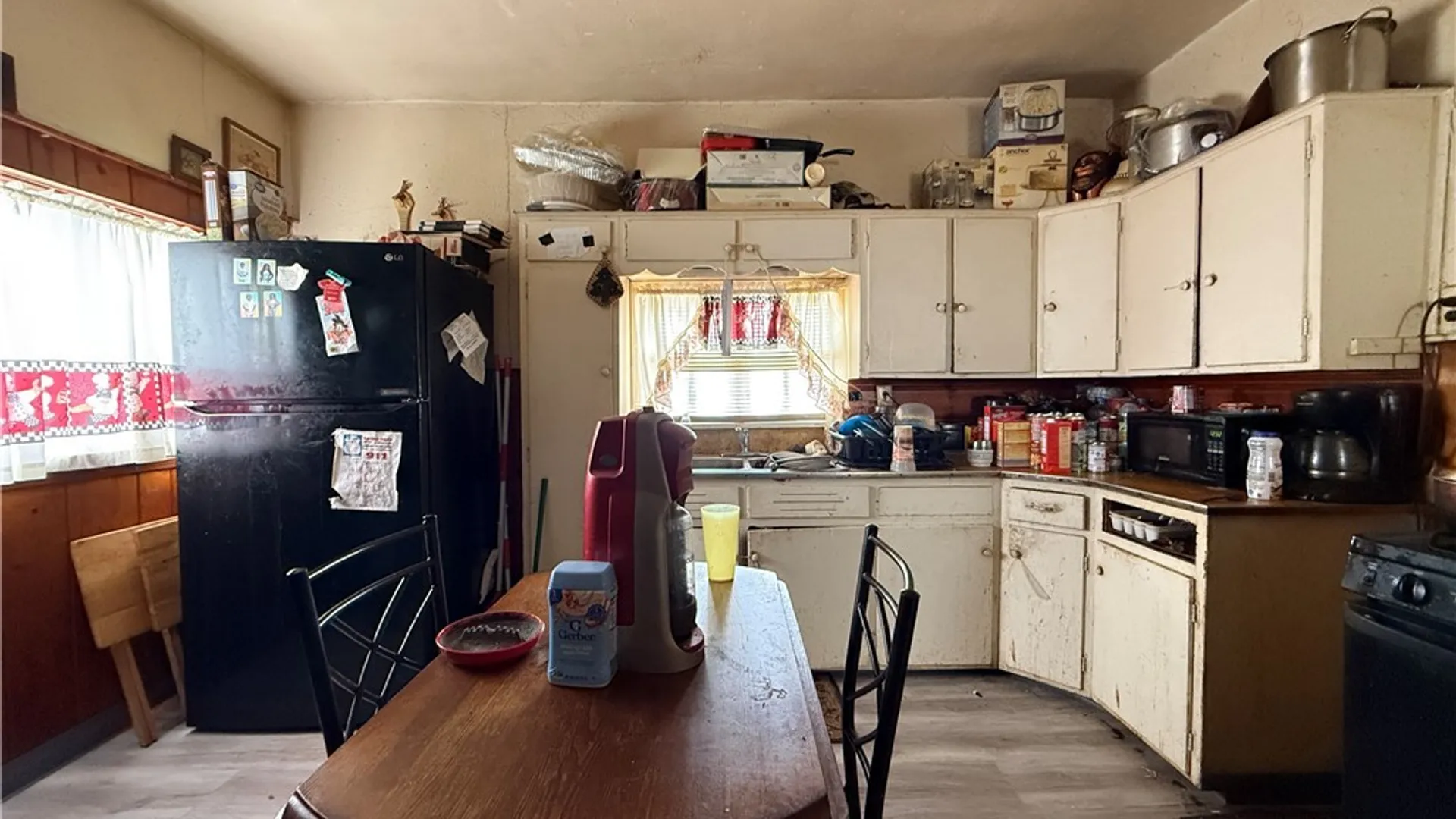 Property at 27 Lang Avenue, Buffalo, NY 14215 6