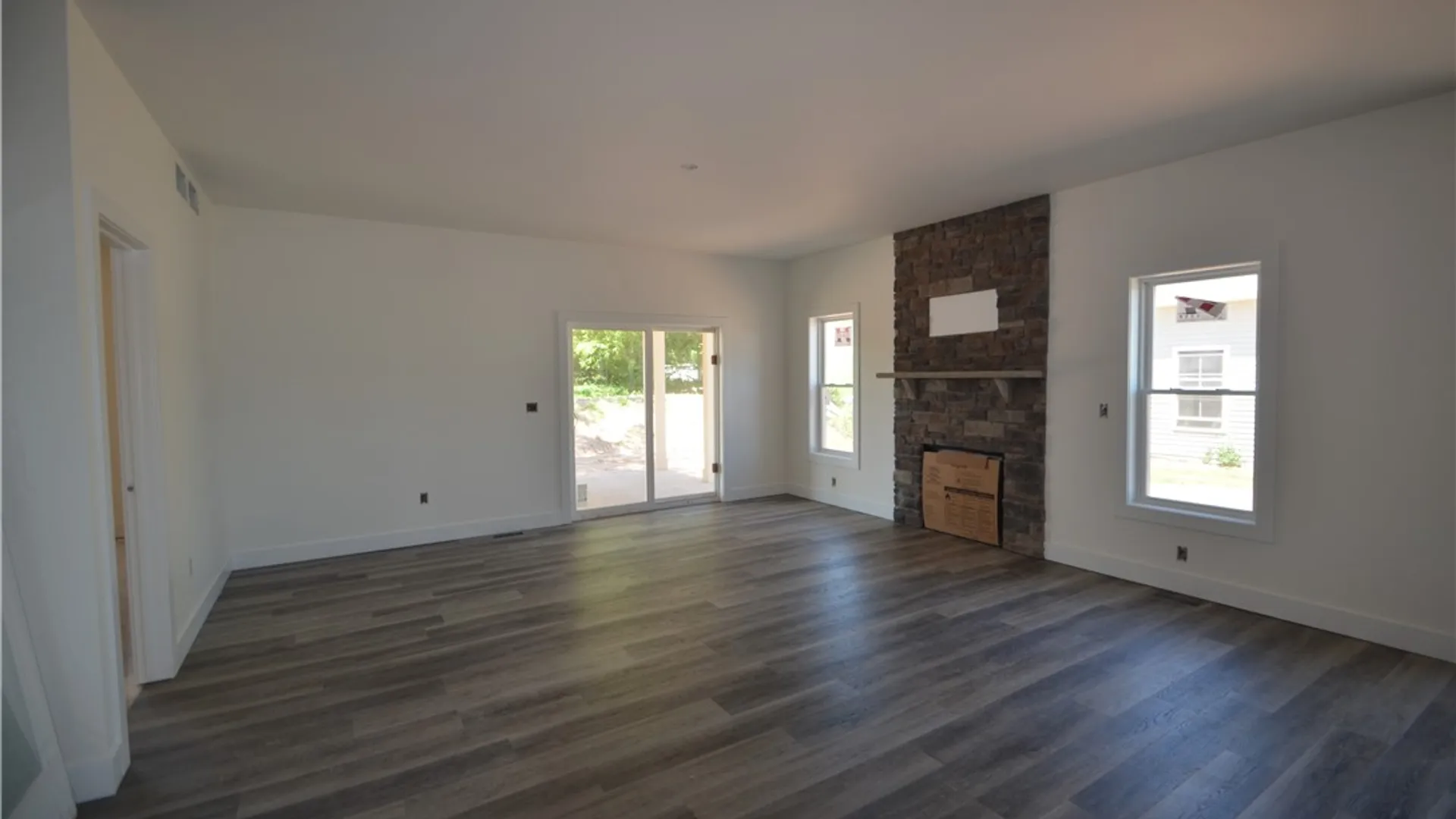 Property at 7 Anitas Lane, Sweden, NY 14420 3