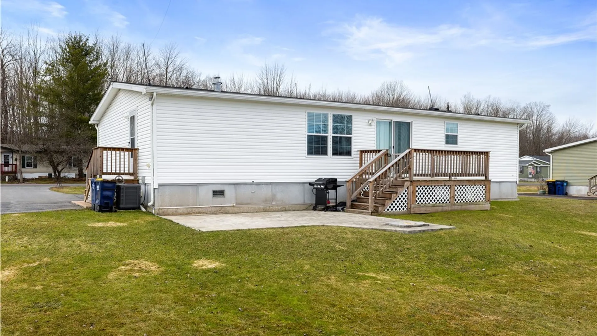 Property at 114 Pazdur Boulevard, Westmoreland, NY 13440 23