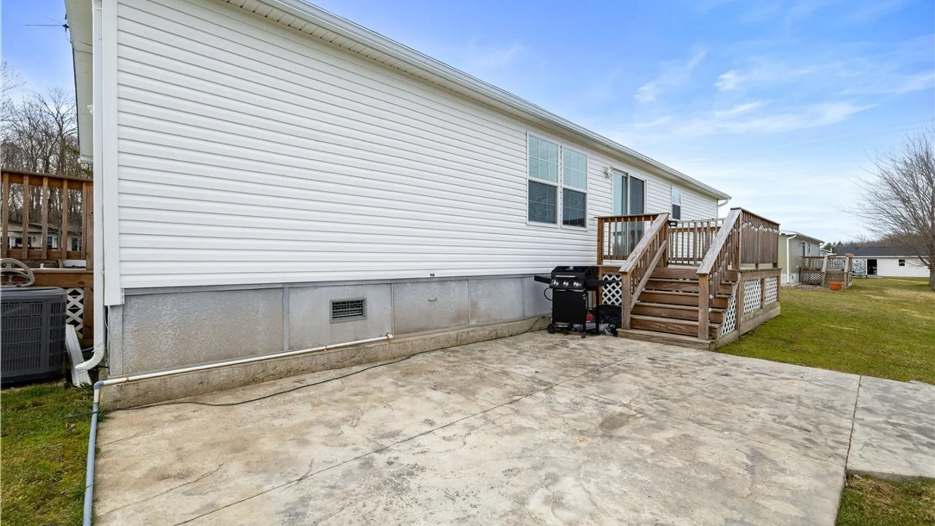Property at 114 Pazdur Boulevard, Westmoreland, NY 13440 24