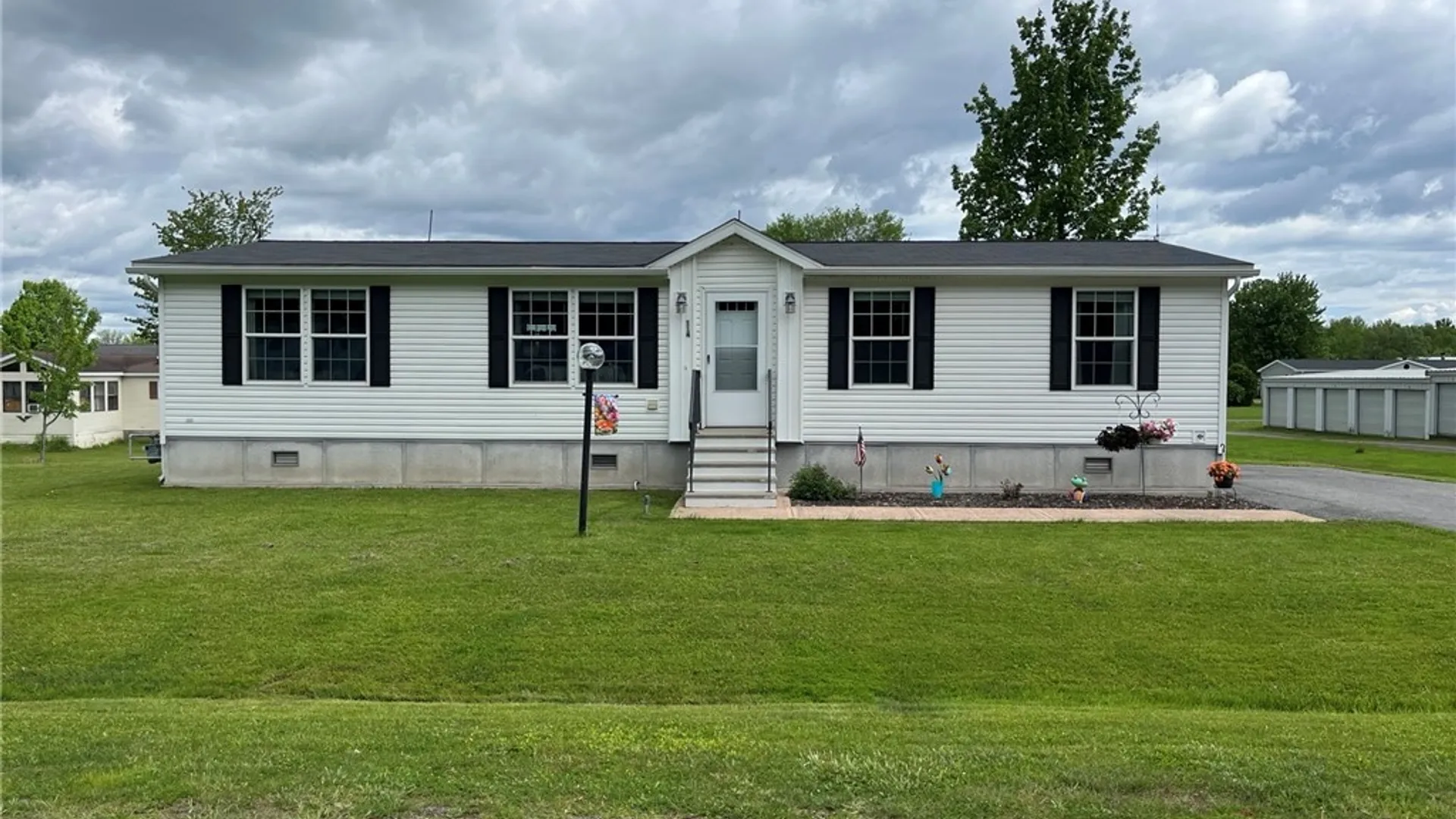 Property at 114 Pazdur Boulevard, Westmoreland, NY 13440 27