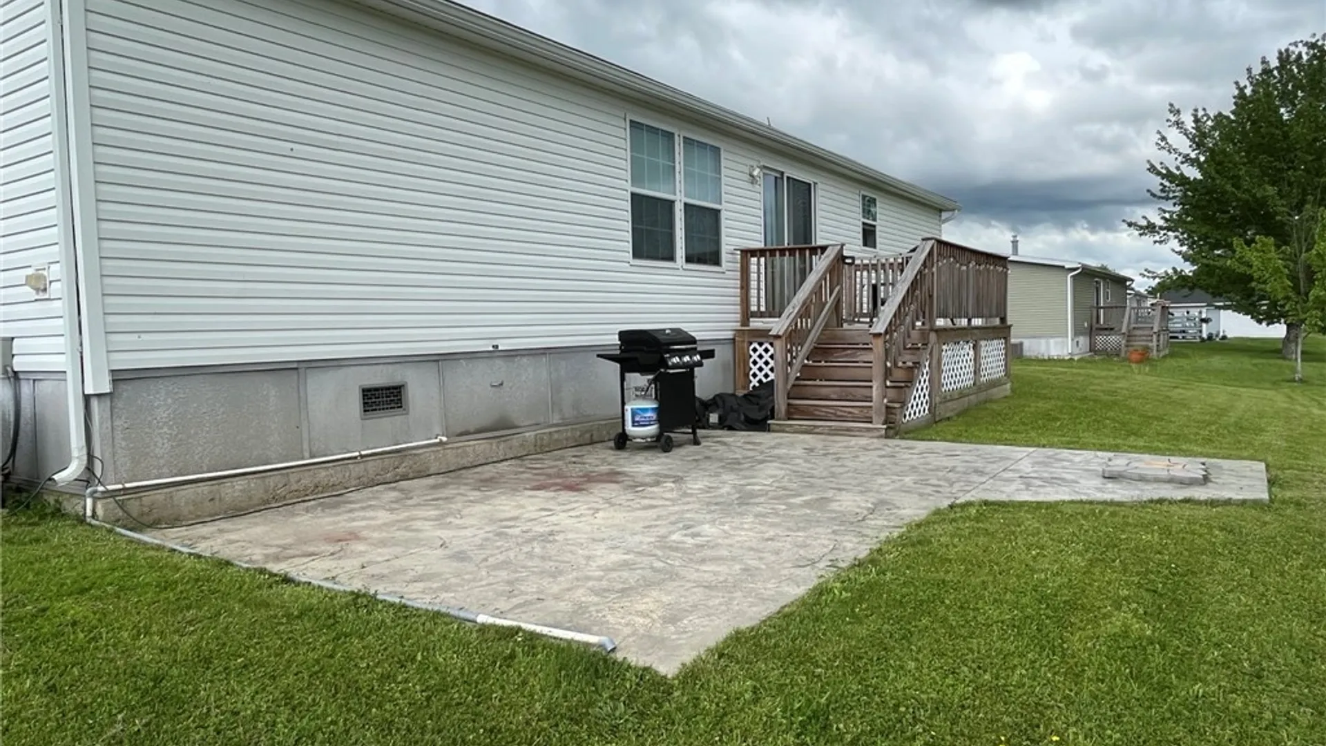 Property at 114 Pazdur Boulevard, Westmoreland, NY 13440 25