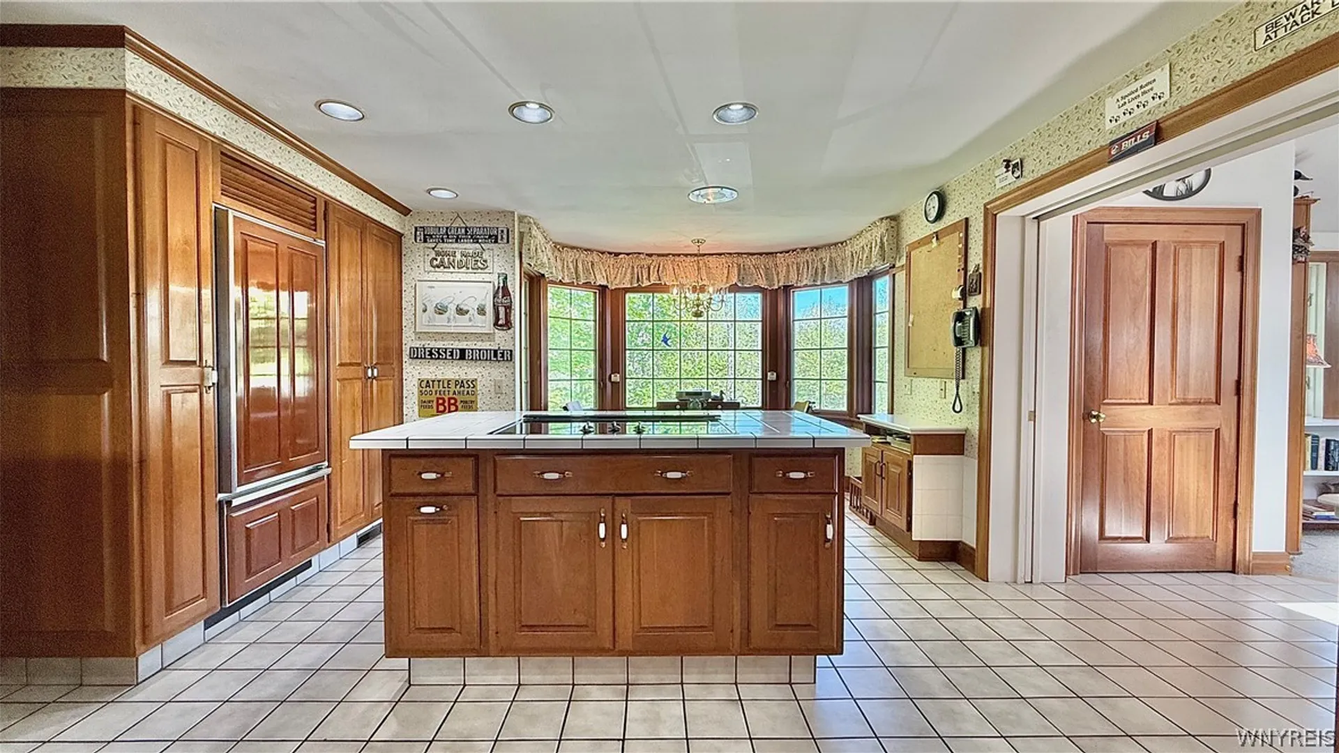 Property at 6975 Sweetland Road, Evans, NY 14047 5