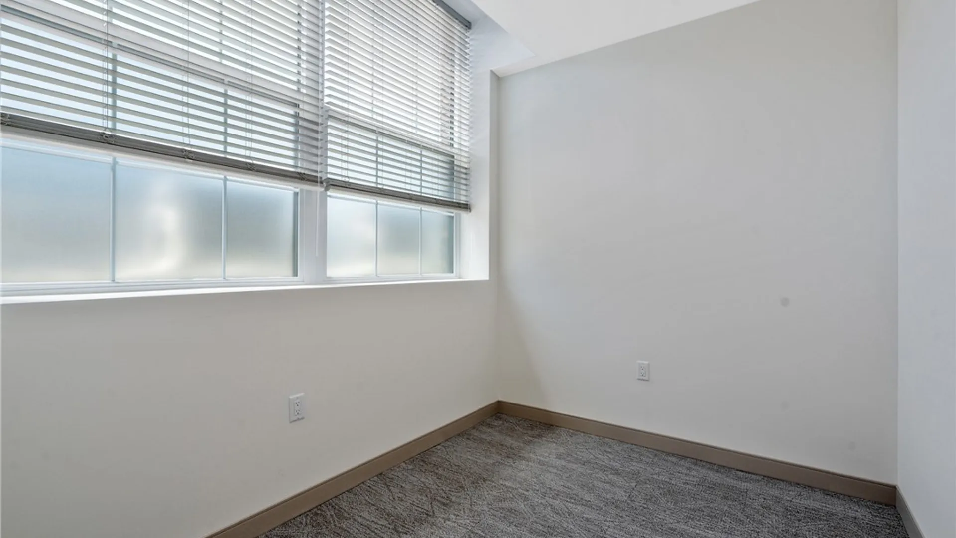 Property at 1117 W Fayette Street, Syracuse, NY 13204 14
