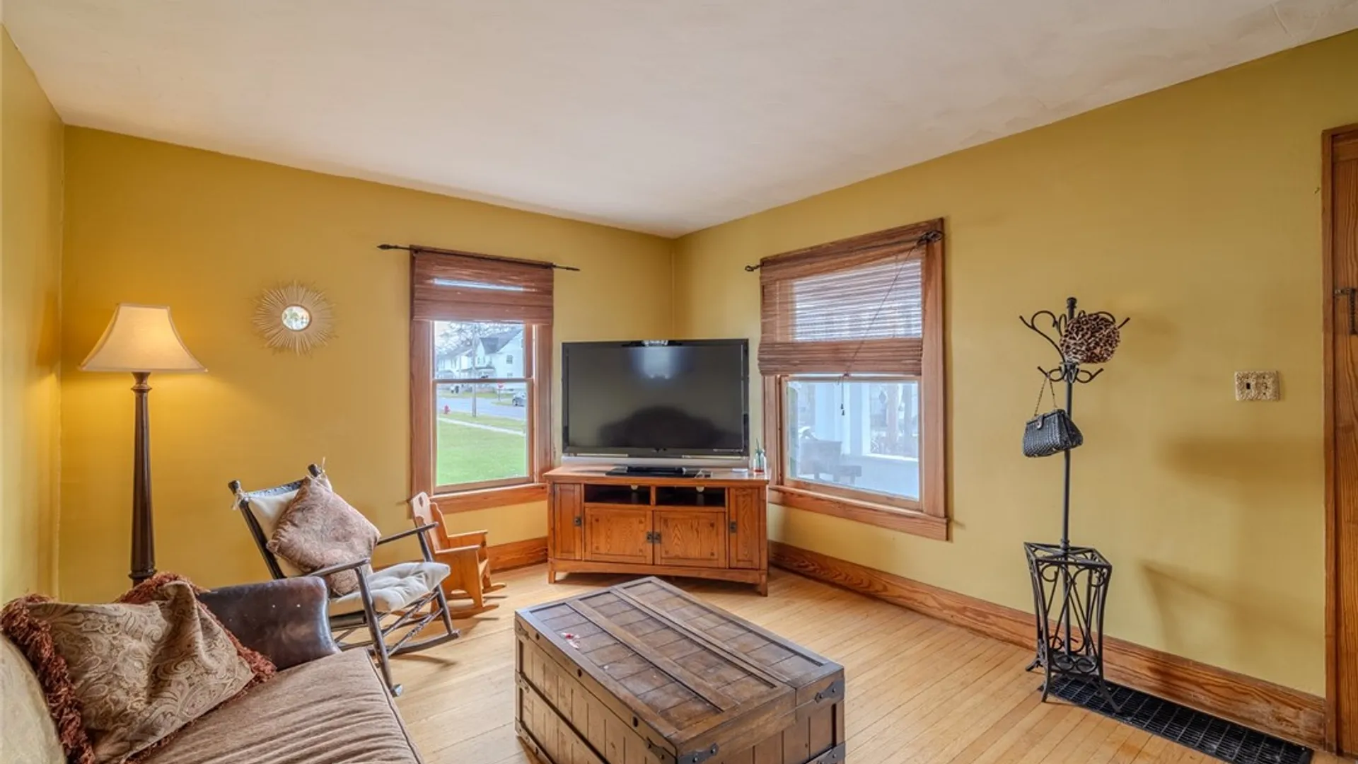 Property at 54 Chapel Street, Seneca Falls, NY 13148 3