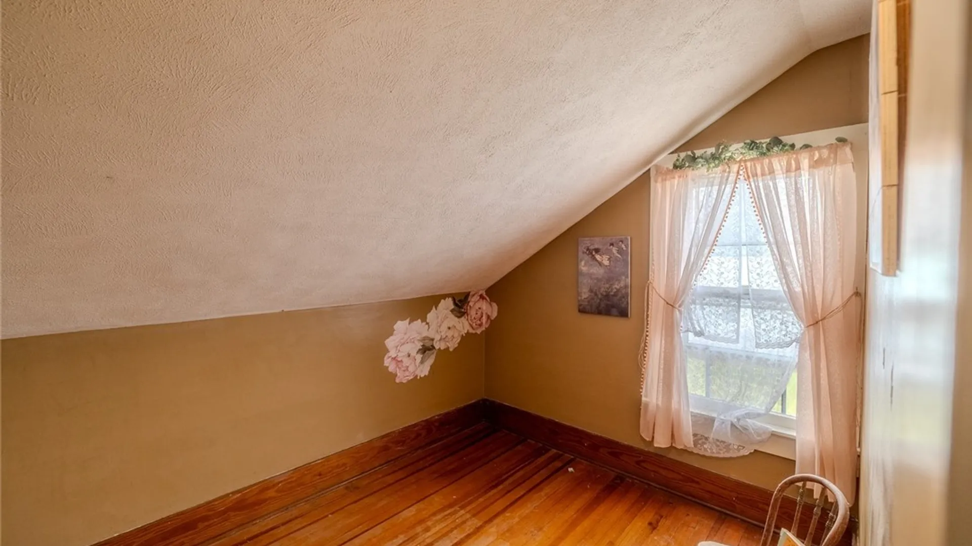 Property at 54 Chapel Street, Seneca Falls, NY 13148 20