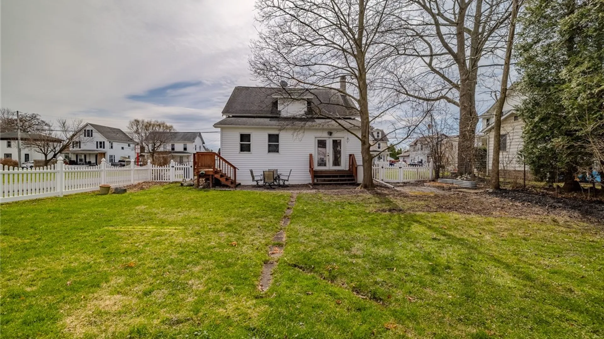 Property at 54 Chapel Street, Seneca Falls, NY 13148 22
