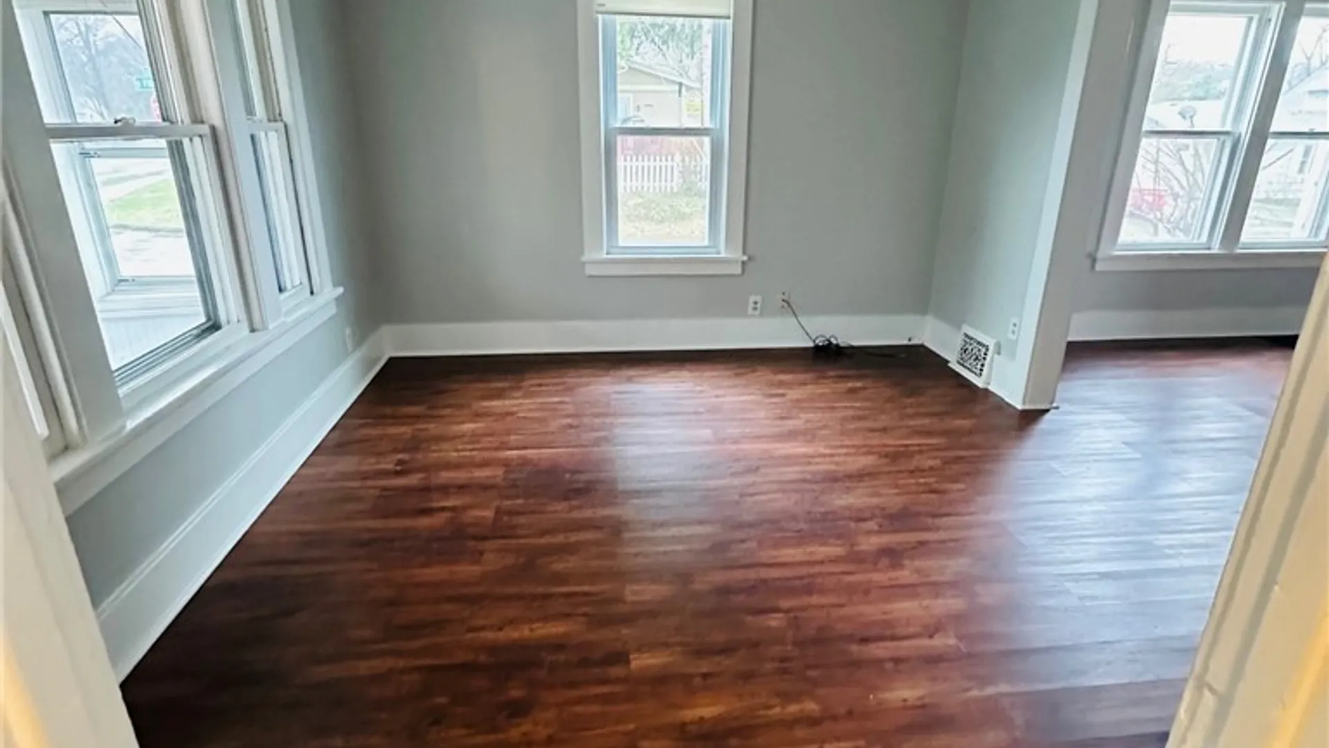 Property at 511 S Lincoln Road, East Rochester, NY 14445 7