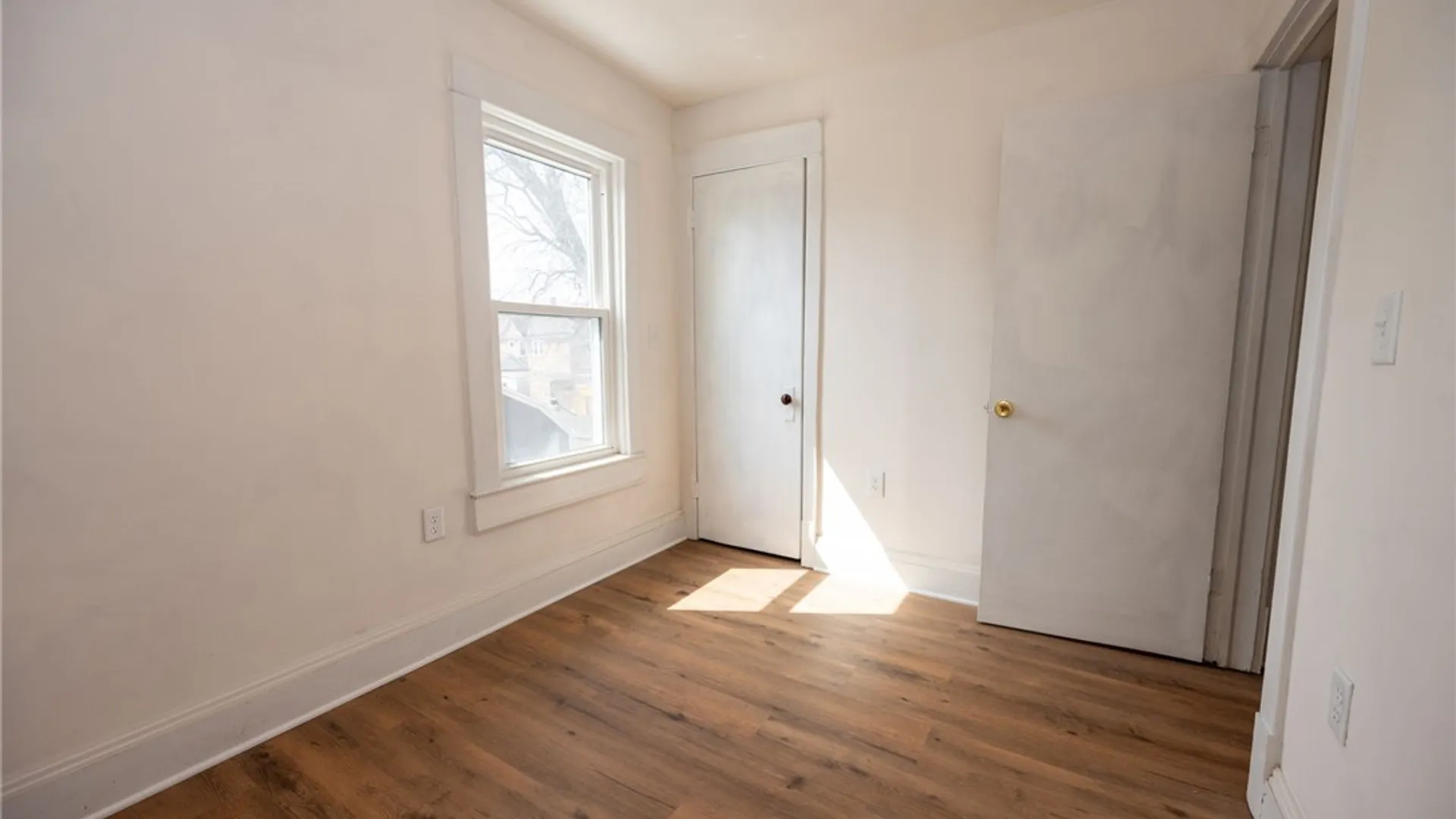 Property at 201 Royal Avenue, Buffalo, NY 14207 30