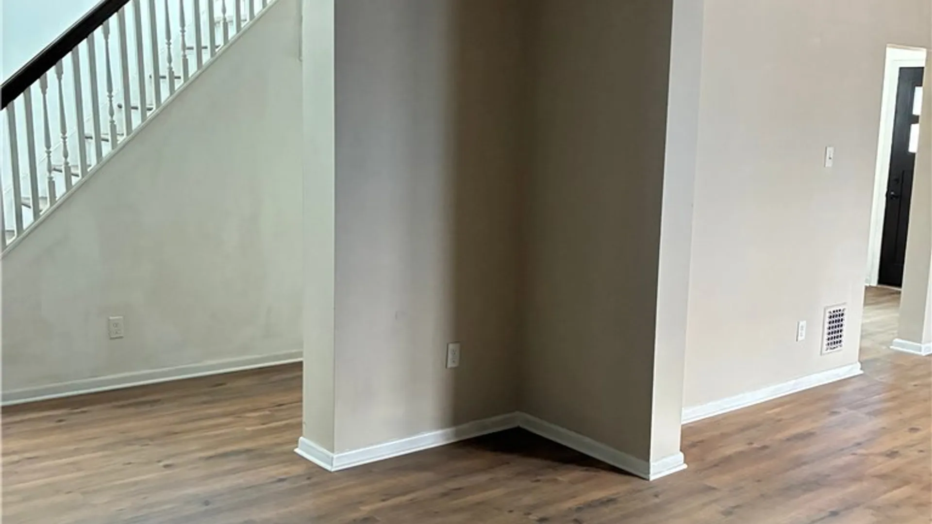 Property at 201 Royal Avenue, Buffalo, NY 14207 20