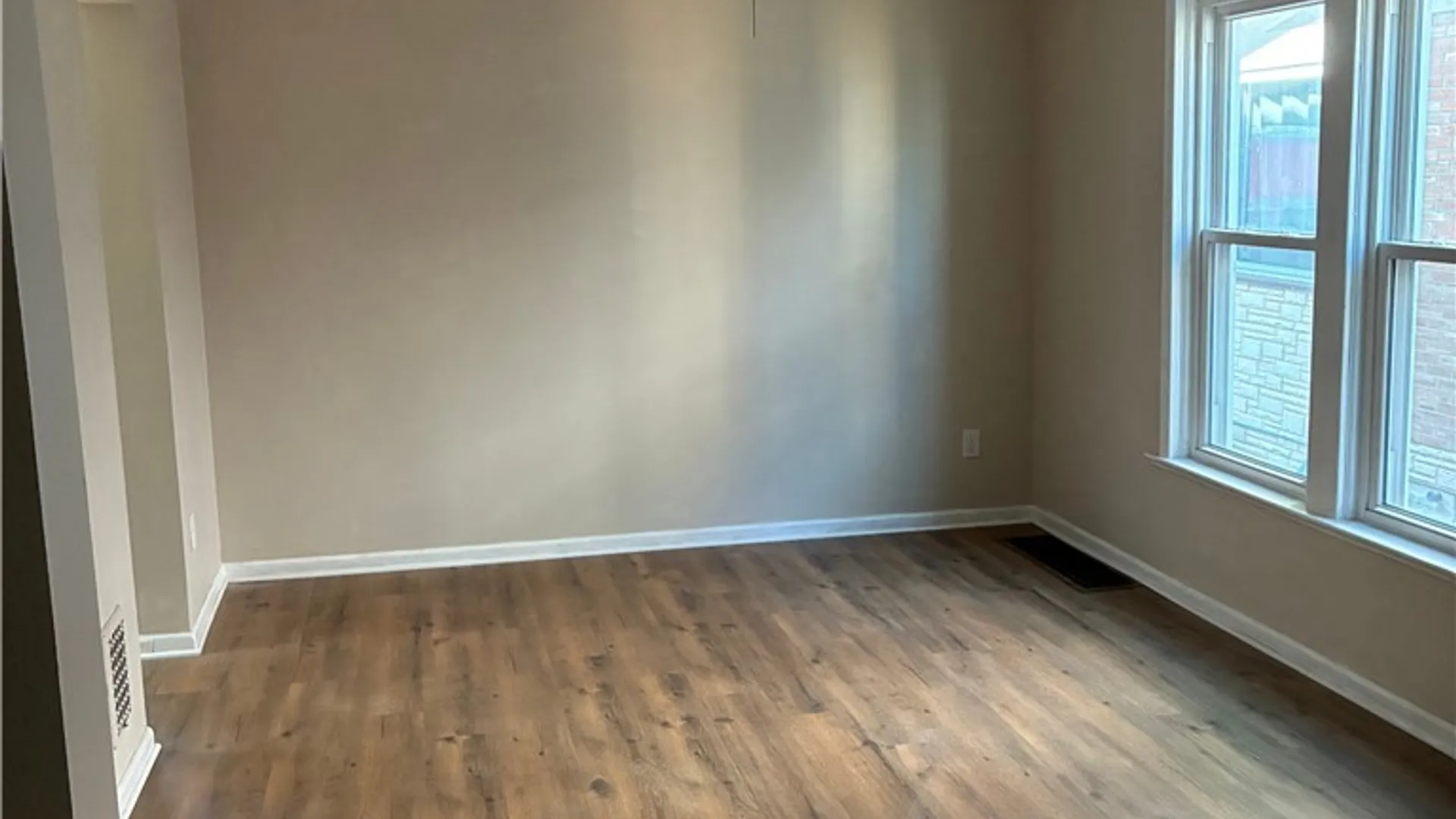 Property at 201 Royal Avenue, Buffalo, NY 14207 22