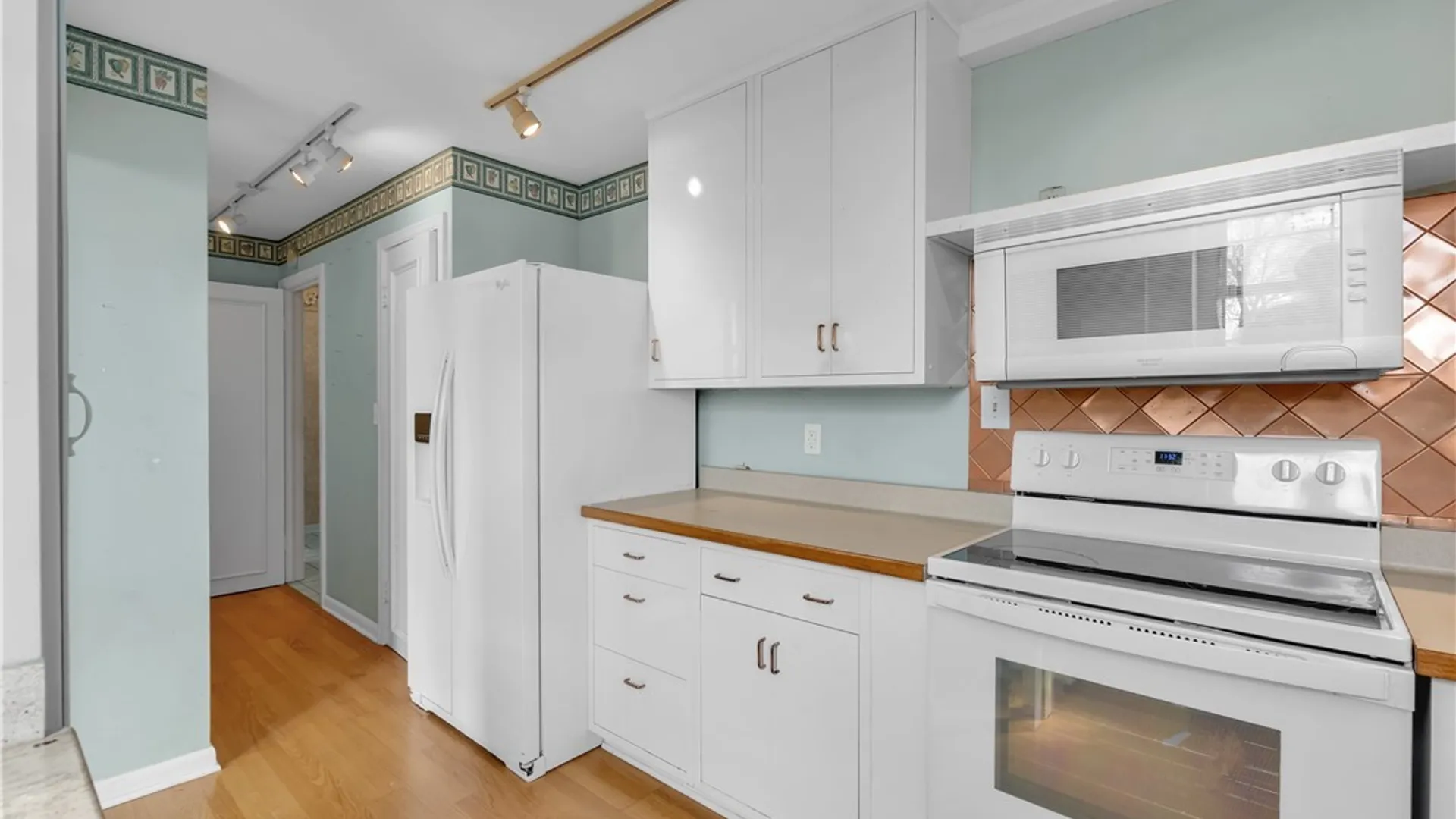 Property at 751 W Ferry Street, Buffalo, NY 14222 17