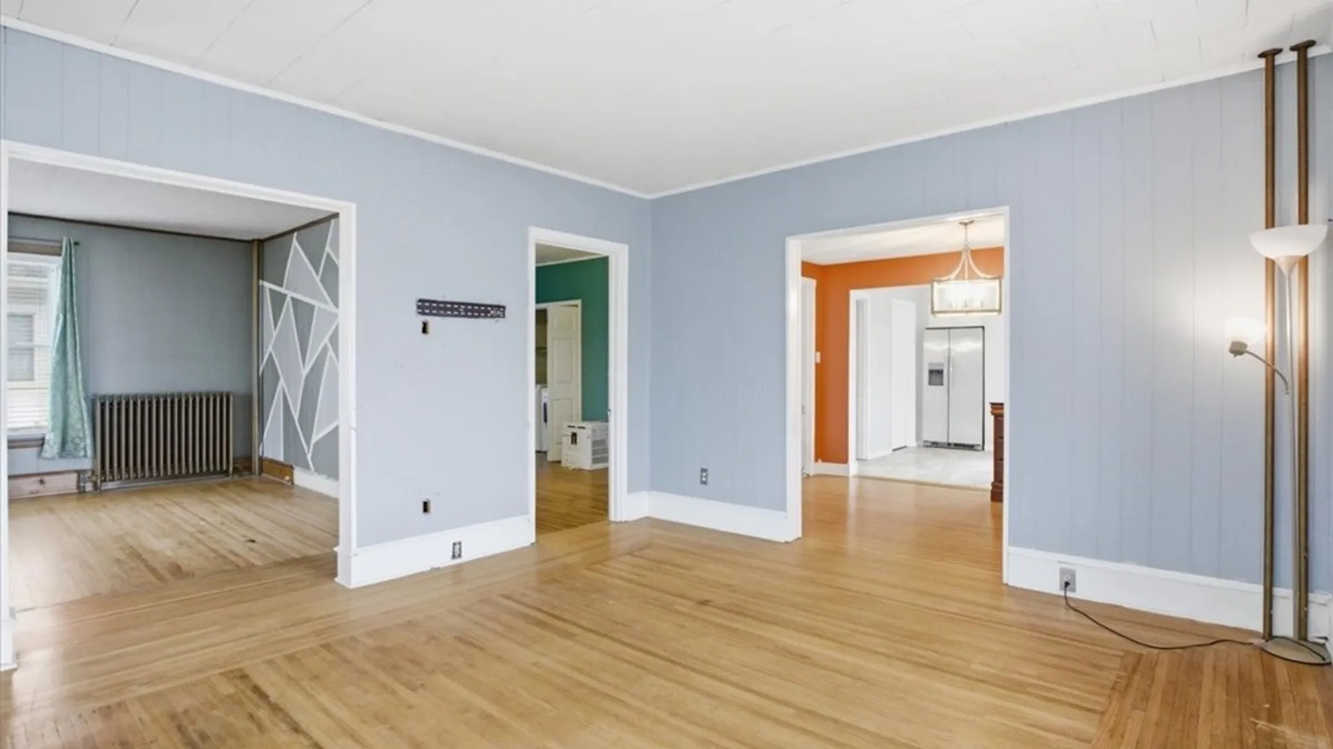 Property at 9918 Cayuga Drive, Niagara Falls, NY 14304 4