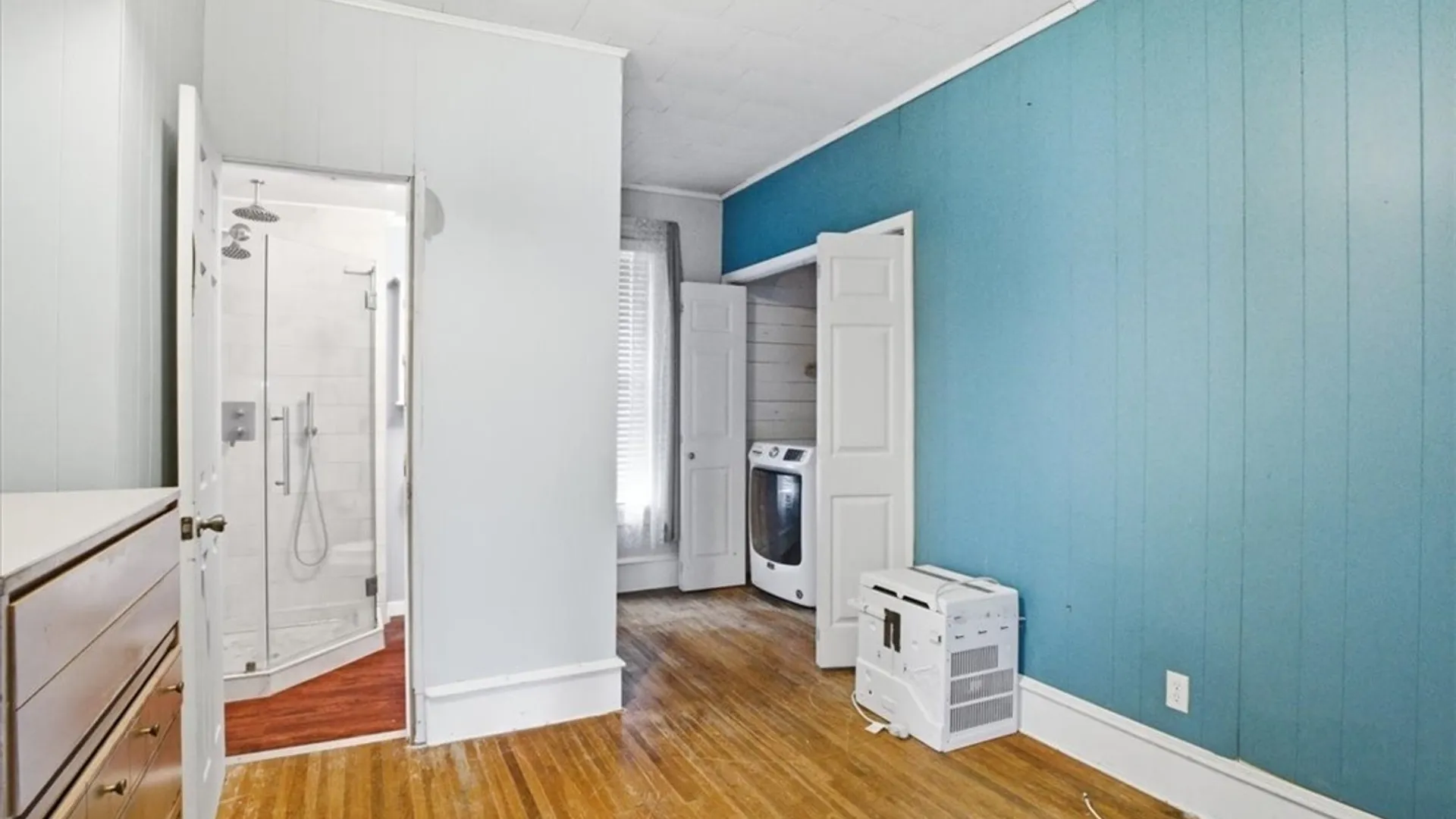 Property at 9918 Cayuga Drive, Niagara Falls, NY 14304 8