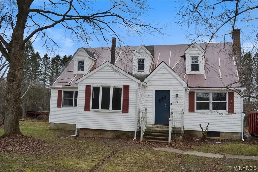 Property at 8764 West Avenue, Eden, NY 14057